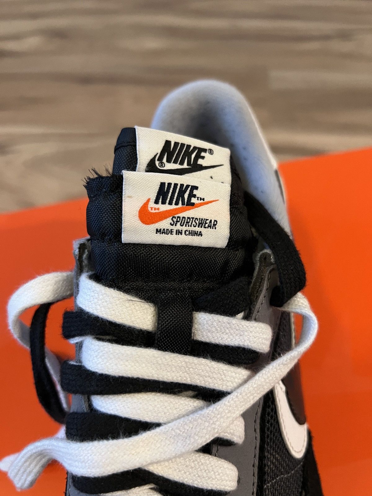 Nike × Sacai Nike Sacai LD Waffle Black and White Size US 9 / EU 42 - 14 Thumbnail
