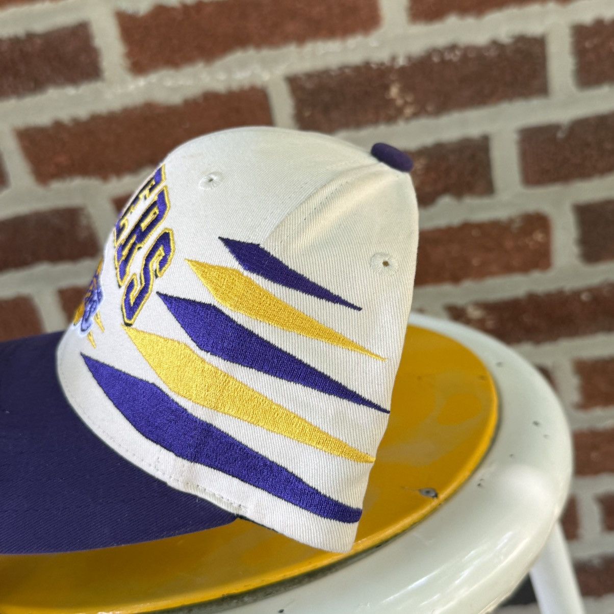 Mitchell & Ness Mitchell & Ness Los Angeles Lakers Snapback NBA Pro Crown Size ONE SIZE - 9 Thumbnail
