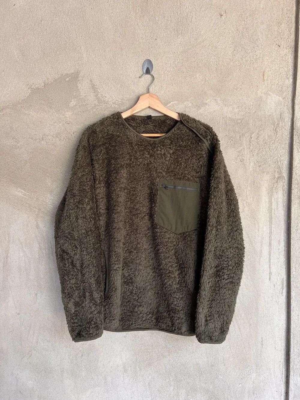Japanese Brand Japanese Brand Uniqlo Fleece Style Sweatshirt Size US L / EU 52-54 / 3 - 2 Thumbnail