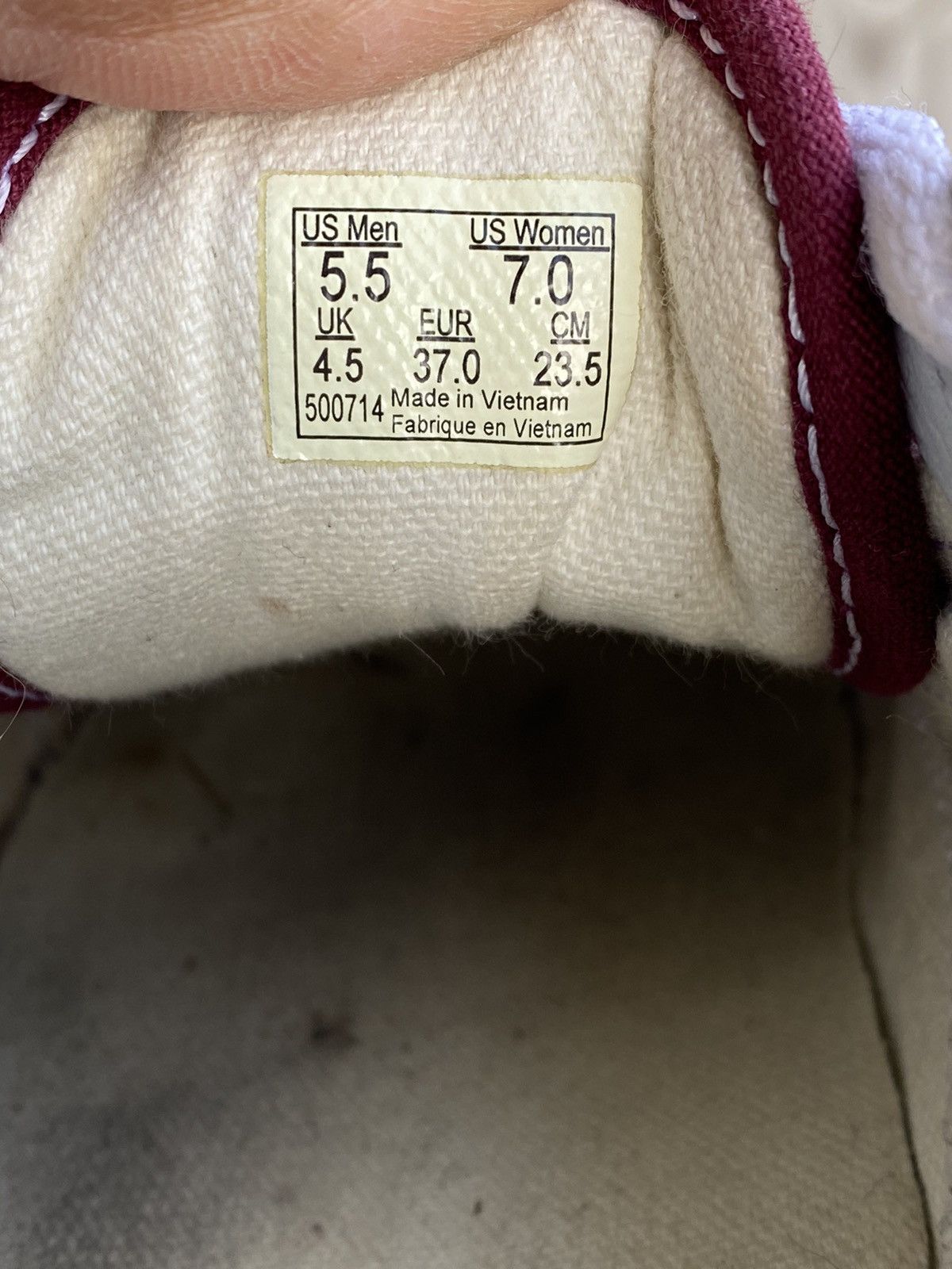 Vans 5.5 old school vans burgundy Size US 5.5 / EU 38 - 6 Thumbnail