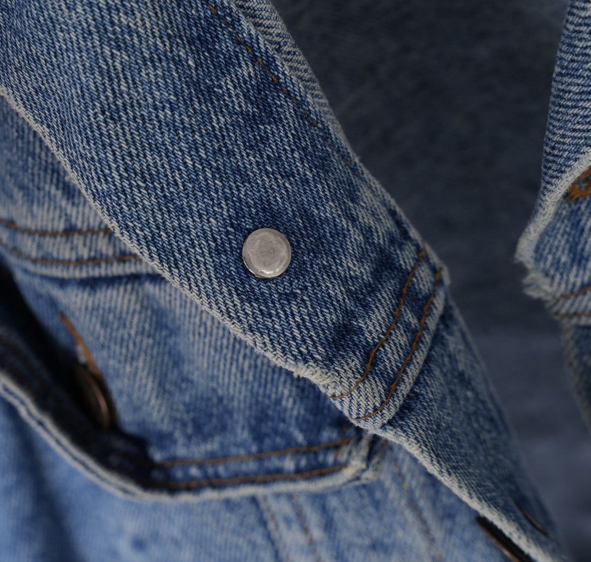 Levi's Vintage 80s Levi’s 70598 4891 Denim Jacket Baggy Jacket USA Size US S / EU 44-46 / 1 - 5 Thumbnail