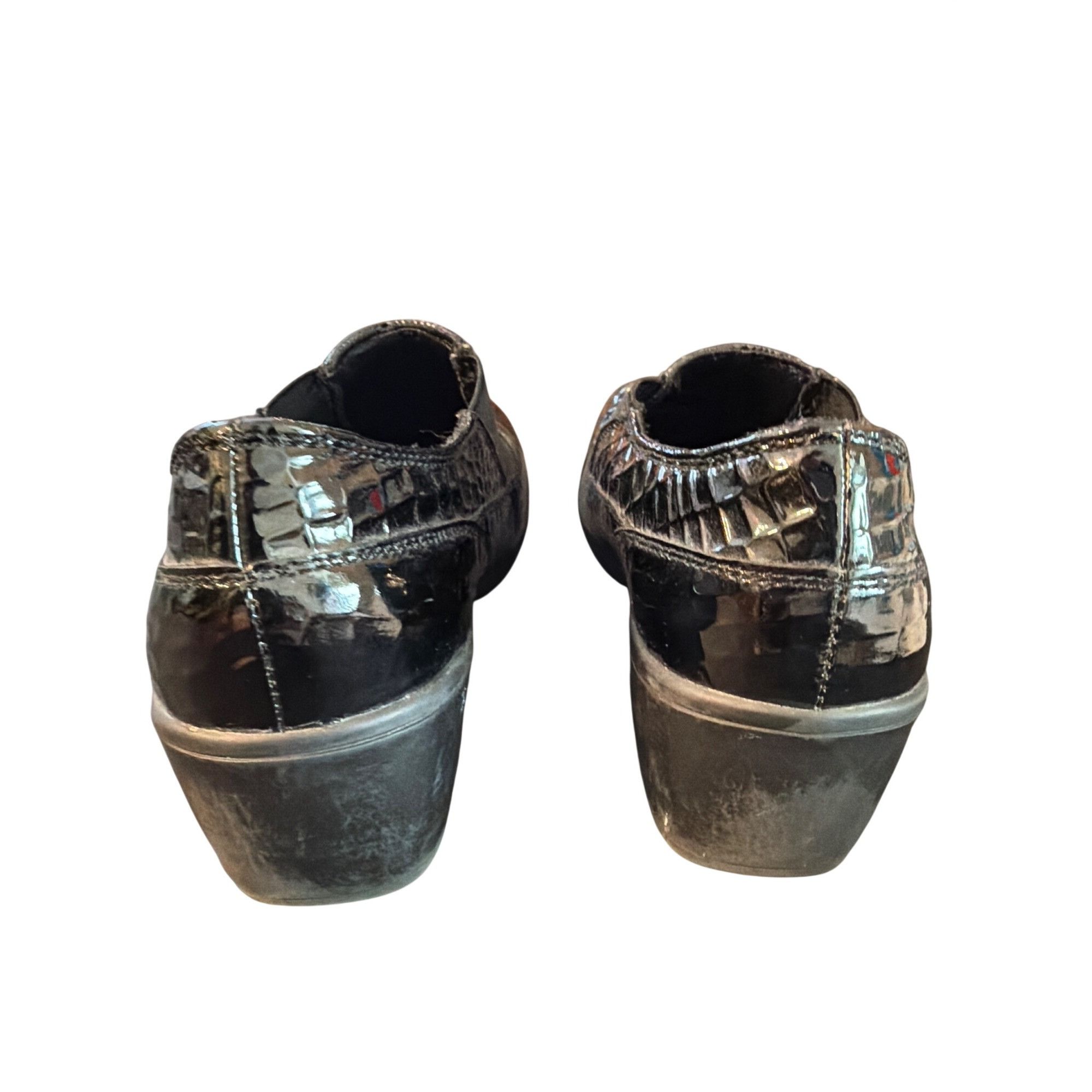 SKECHERS Skechers Black Patent Leather Croc Embossed Slip On Shoes Fl Size US 9 / IT 39 - 5 Thumbnail