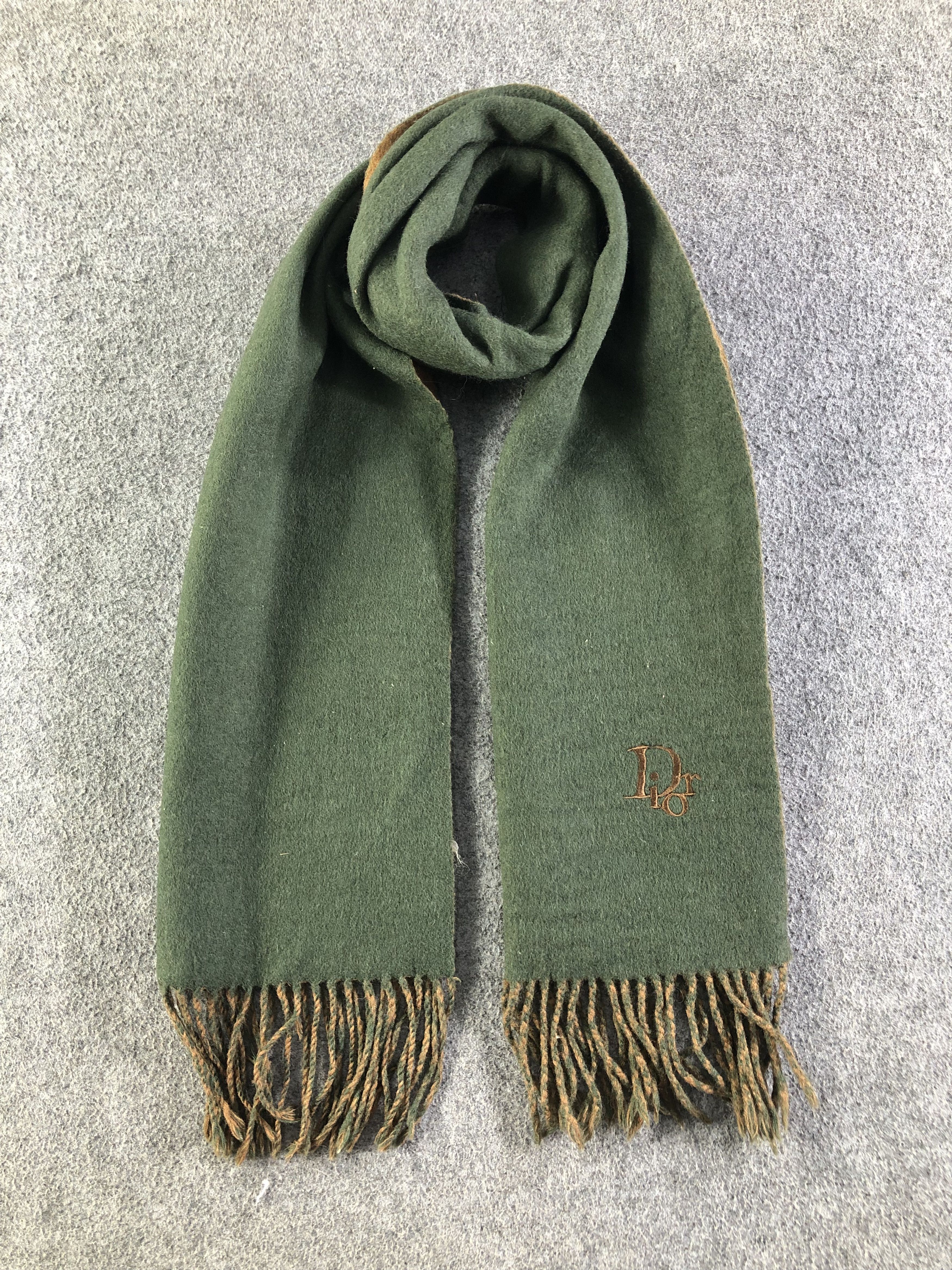 Christian Dior Scarf / Muffler / Neckwear SS1367