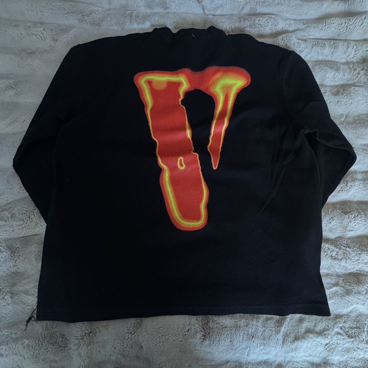Vlone Vlone Devil Spitting Thermal Longsleeve (Limited Edition) Size US XL / EU 56 / 4 - 2 Thumbnail