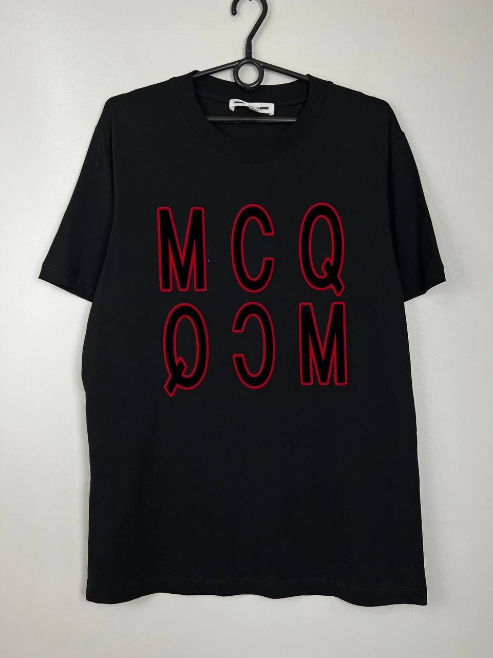 Alexander McQueen McQueen luxury t-shirts size XL Size US XL / EU 56 / 4 - 1 Thumbnail