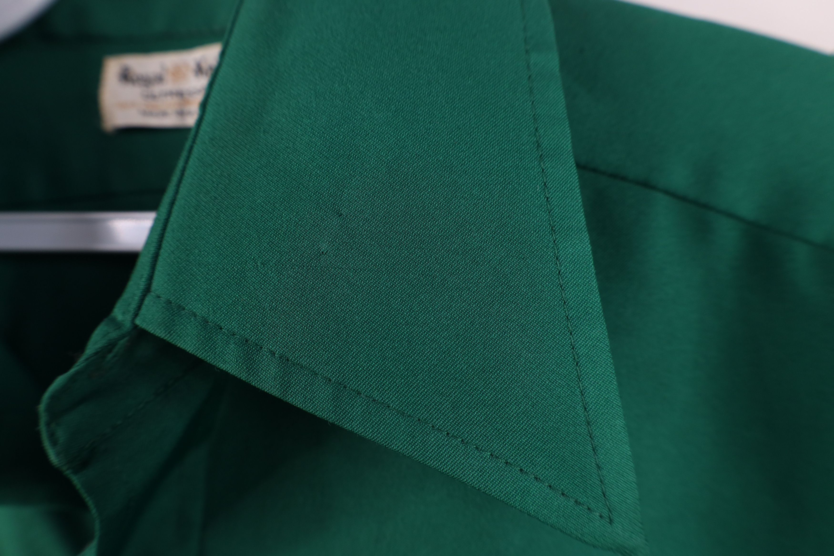 Vintage Vintage 70s Streetwear Knit Collared Button Shirt Green USA Size US M / EU 48-50 / 2 - 6 Thumbnail