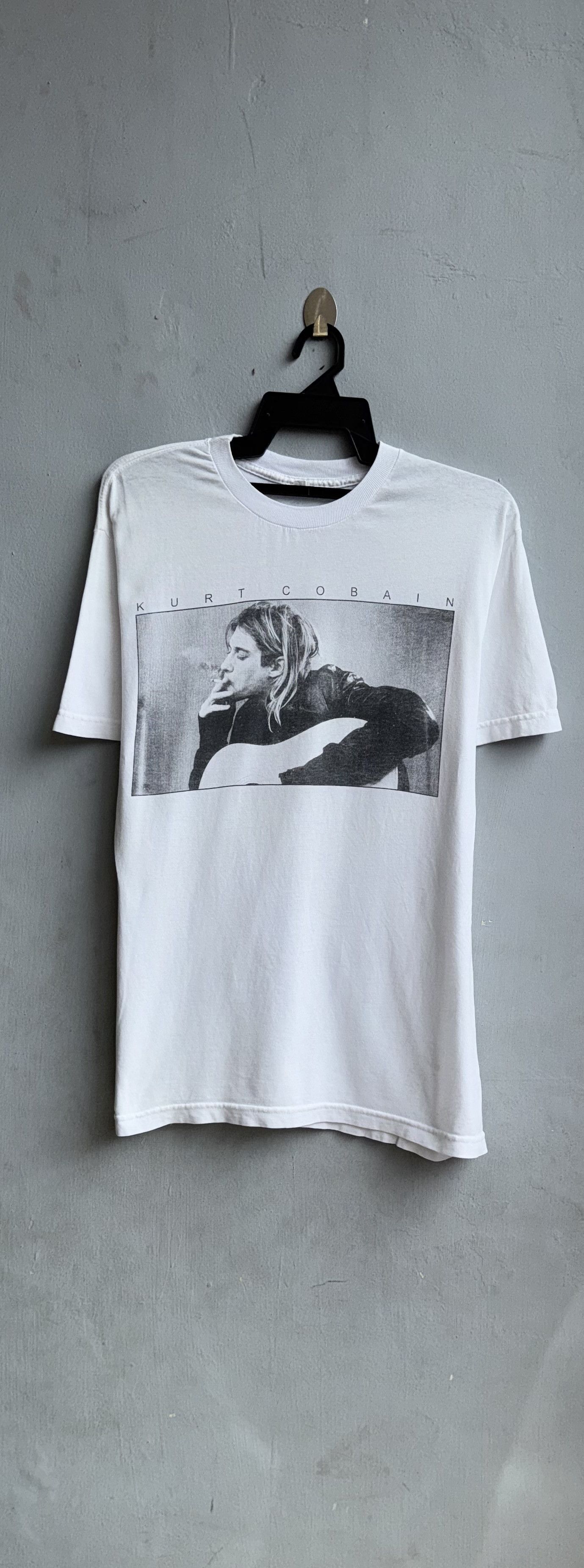 Nirvana Kurt Cobain Photo Nirvana Vintage Shirt Size US M / EU 48-50 / 2 - 1 Thumbnail