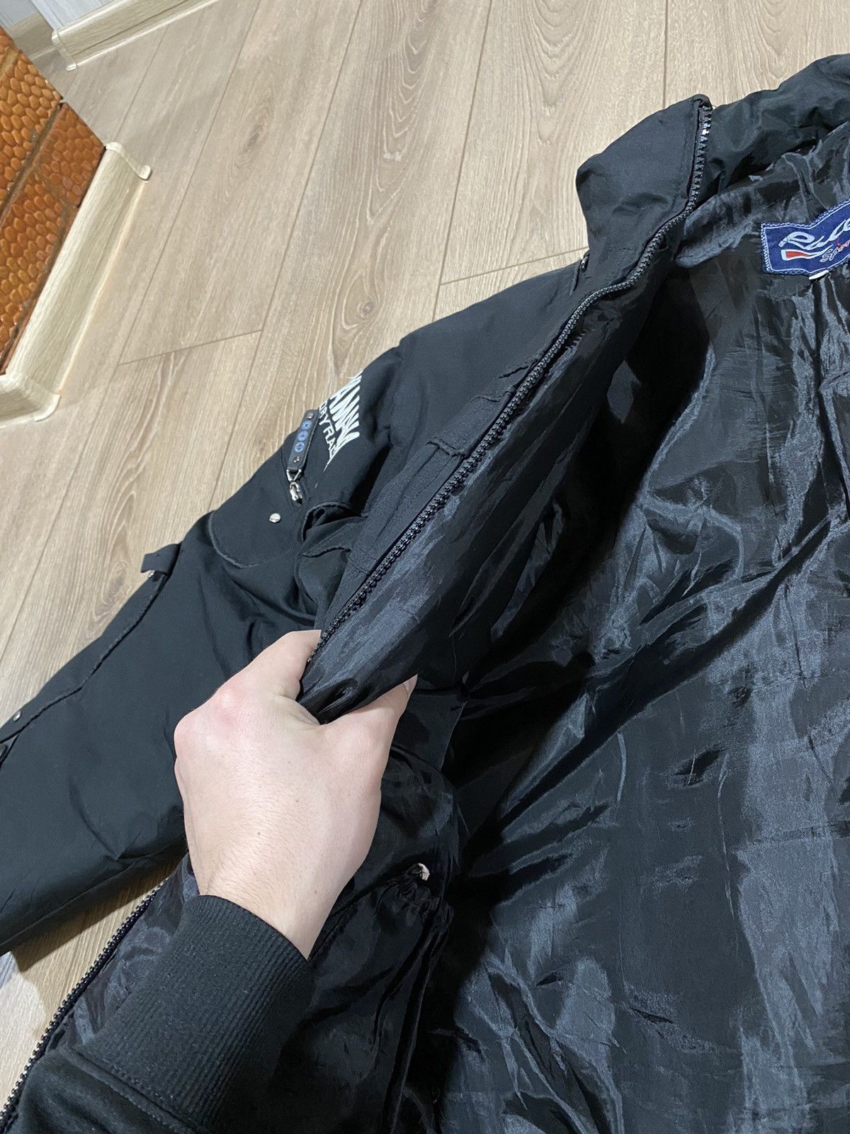 Formula 1 Yamaha jacket puffer Racing Moto black NASCAR Size US S / EU 44-46 / 1 - 24 Thumbnail