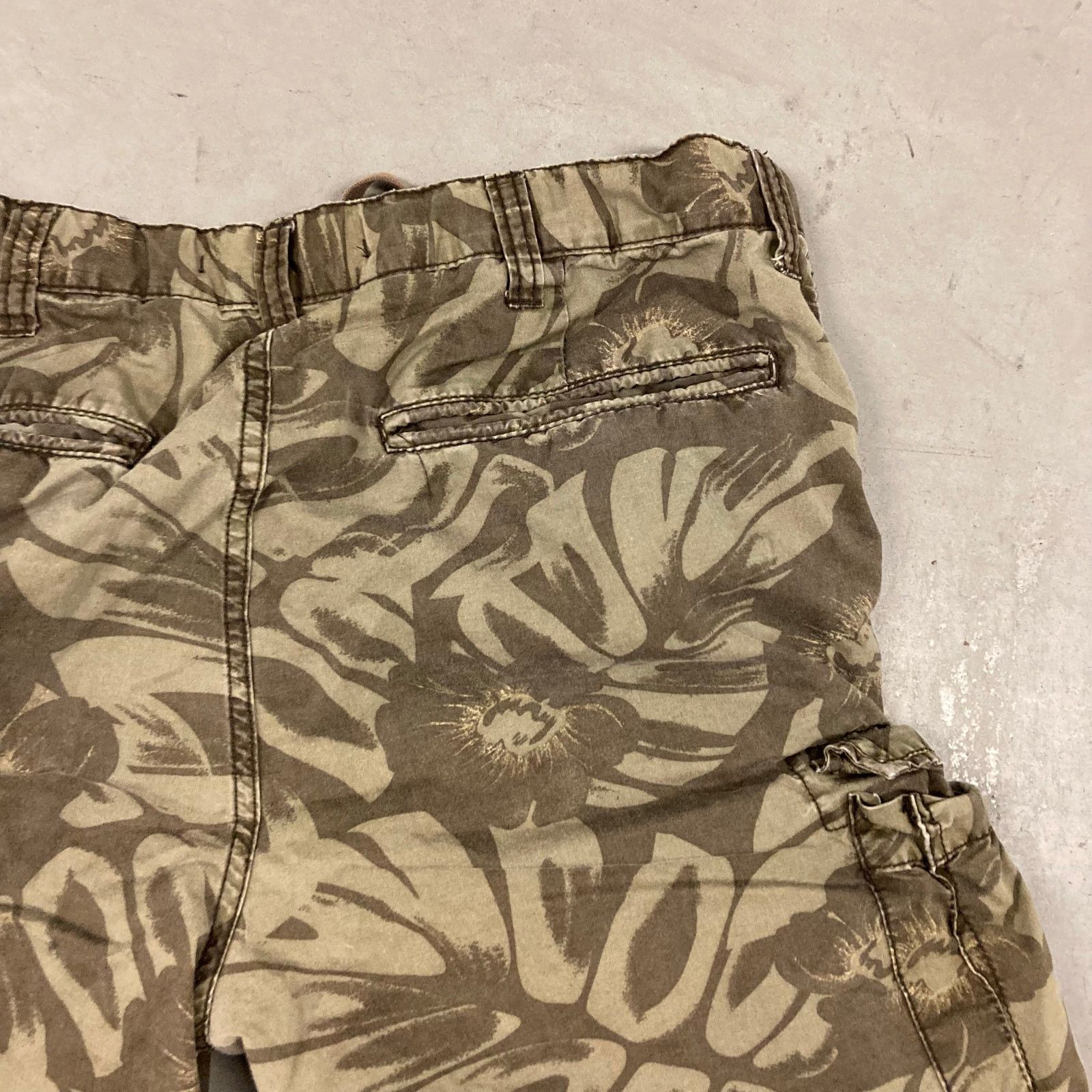 Old Navy × Vintage vintage baggy old navy cargo shorts 36 Size US 36 / EU 52 - 3 Thumbnail