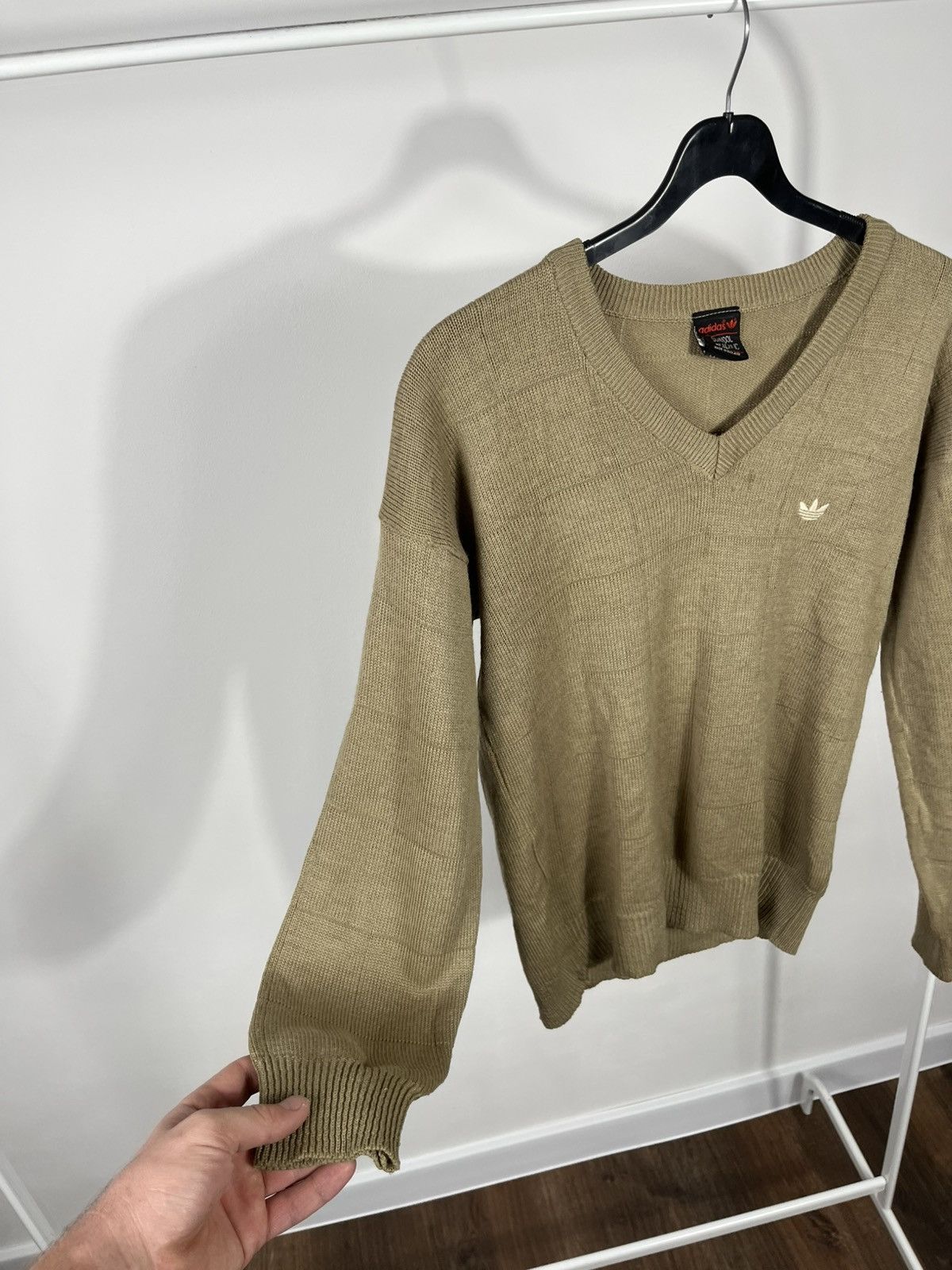 Adidas Vintage Adidas Wool Blend V-Neck Knit Sweater Women’s S Size S / US 4 / IT 40 - 8 Thumbnail