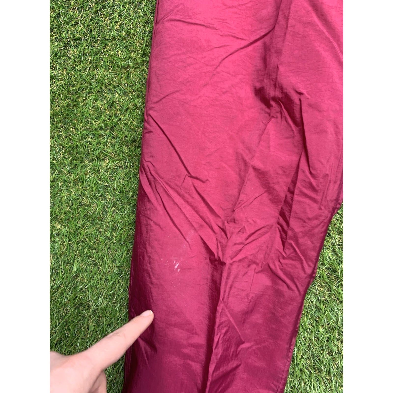 Umbro Umbro Vintage Nylon Lined Trackpants Sweatpants Mens Small 26x32 Maroon Sport Blue Nylon Polyester Athletic Pants Track Size US 29 - 3 Thumbnail