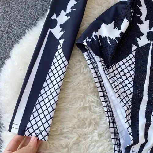 Japanese Brand × Vintage SINGREINY Design Autumn New Print Rompers Size ONE SIZE - 4 Thumbnail
