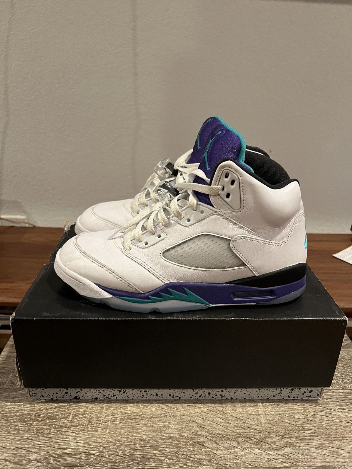 Jordan Brand Jordan 5 Grape 2025 Size US 10 / EU 43 - 2 Thumbnail