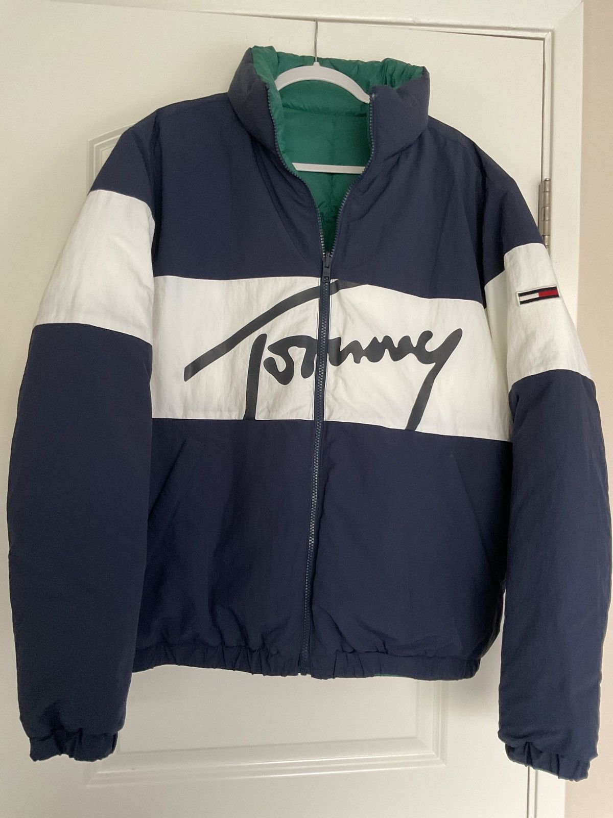 Tommy Hilfiger Vintage 90s Tommy Jeans Puffer Jacket-Large-Oversized logo Size US L / EU 52-54 / 3 - 1 Thumbnail