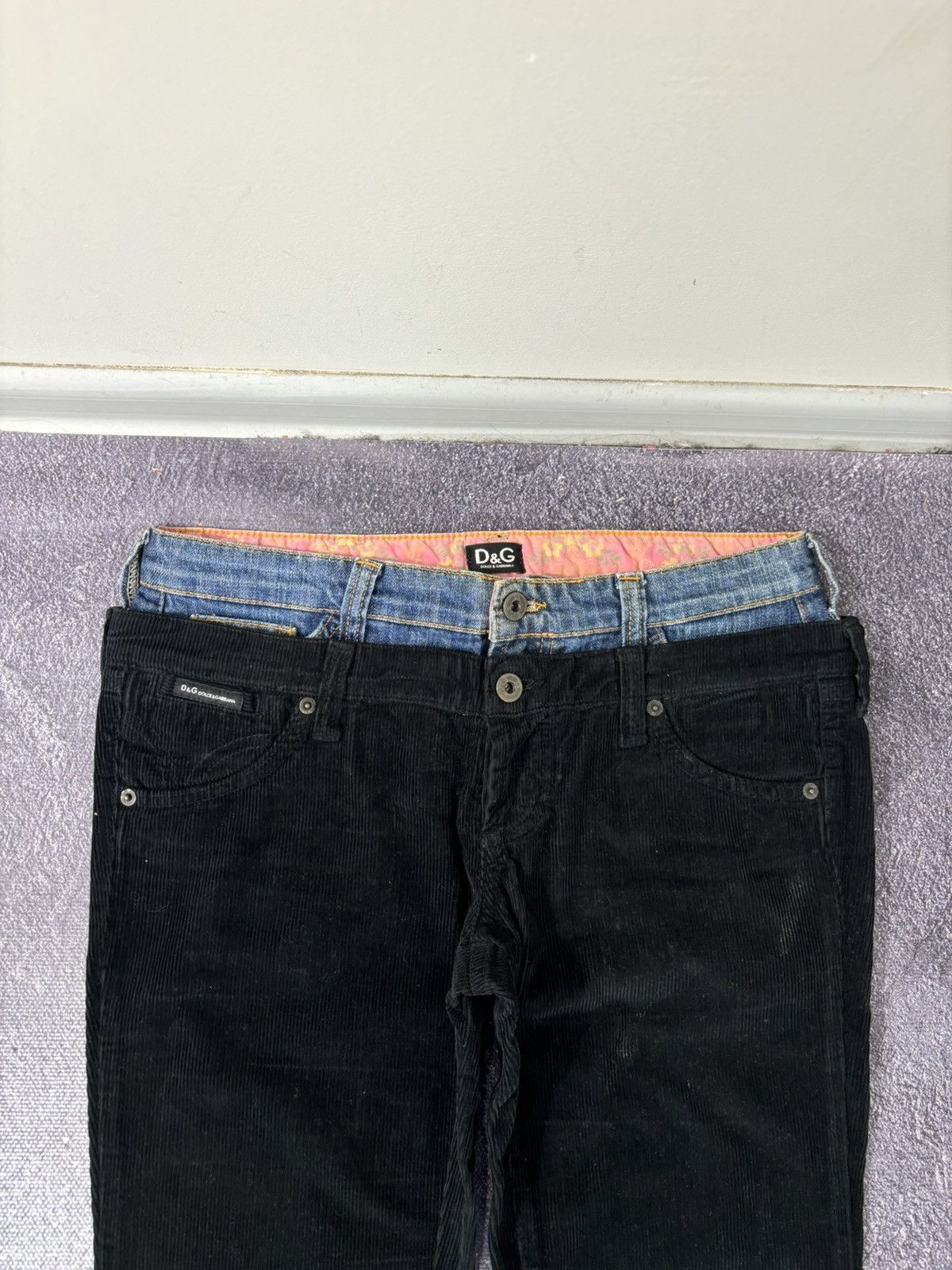 Dolce & Gabbana Vintage Dolce & Gabbana Lovely Women’s Black Corduroy Jeans Size 27" / US 4 / IT 40 - 5 Thumbnail