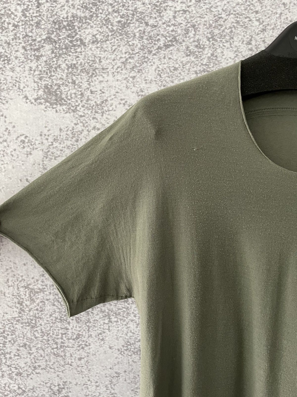 Label Under Construction LUC Khaki Lightweight Cotton Arched Tshirt Size US L / EU 52-54 / 3 - 3 Thumbnail