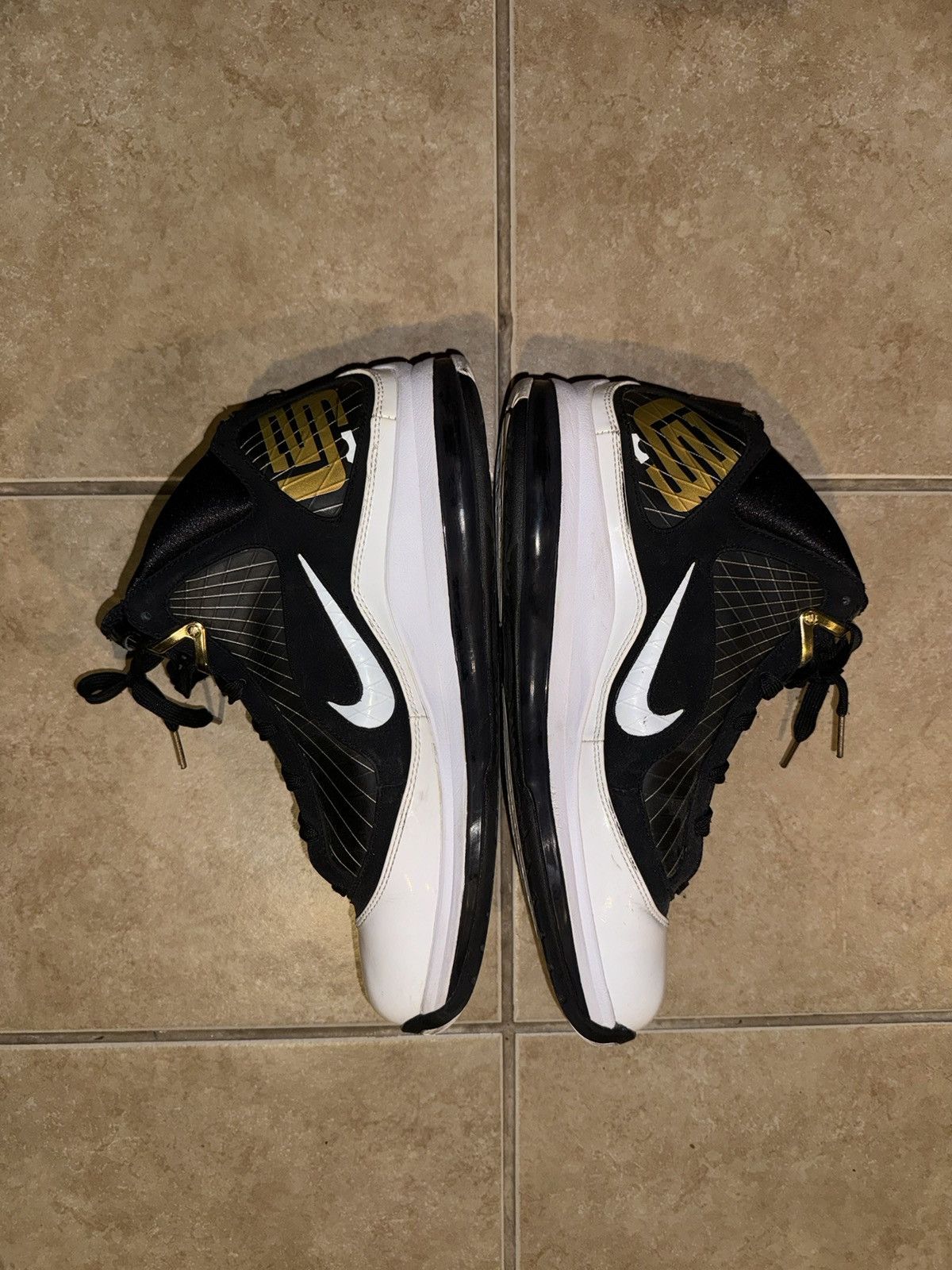 Nike Nike Air LeBron 7 Size US 12 / EU 45 - 3 Thumbnail