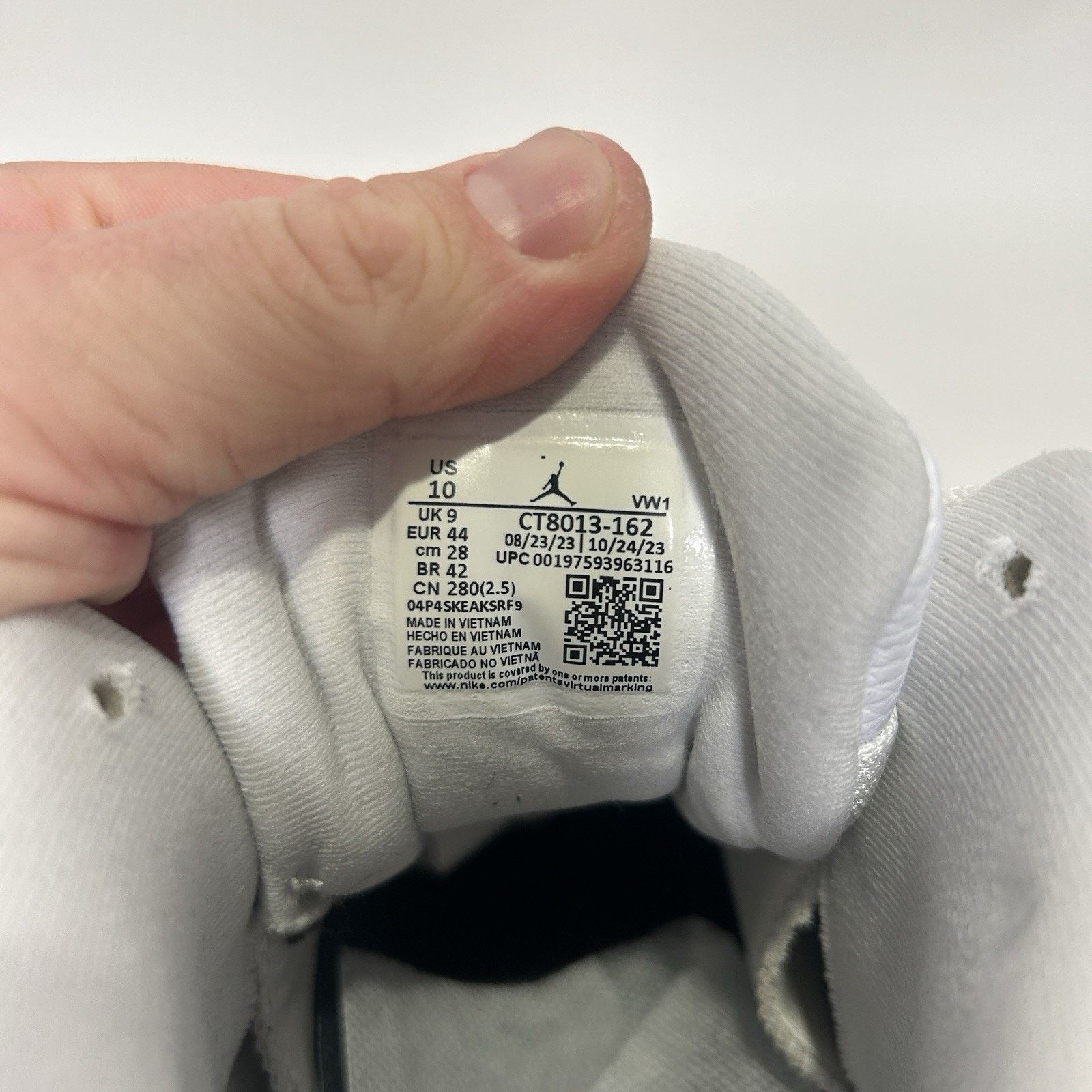 Nike Nike Air Jordan 12 Retro OG “Taxi Flip” CT8013-162 Size US 10 / EU 43 - 10 Thumbnail
