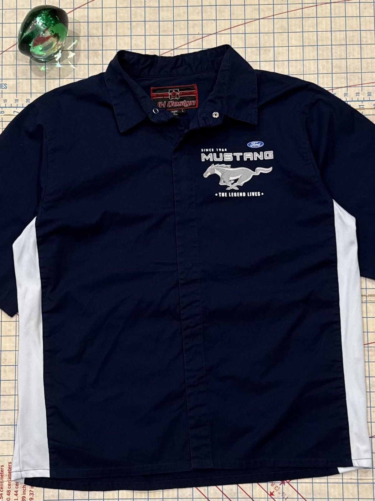 Jeff Hamilton Jeff Hamilton Ford Mustang Short Sleeve Button Up Mens Large Size US L / EU 52-54 / 3 - 3 Thumbnail