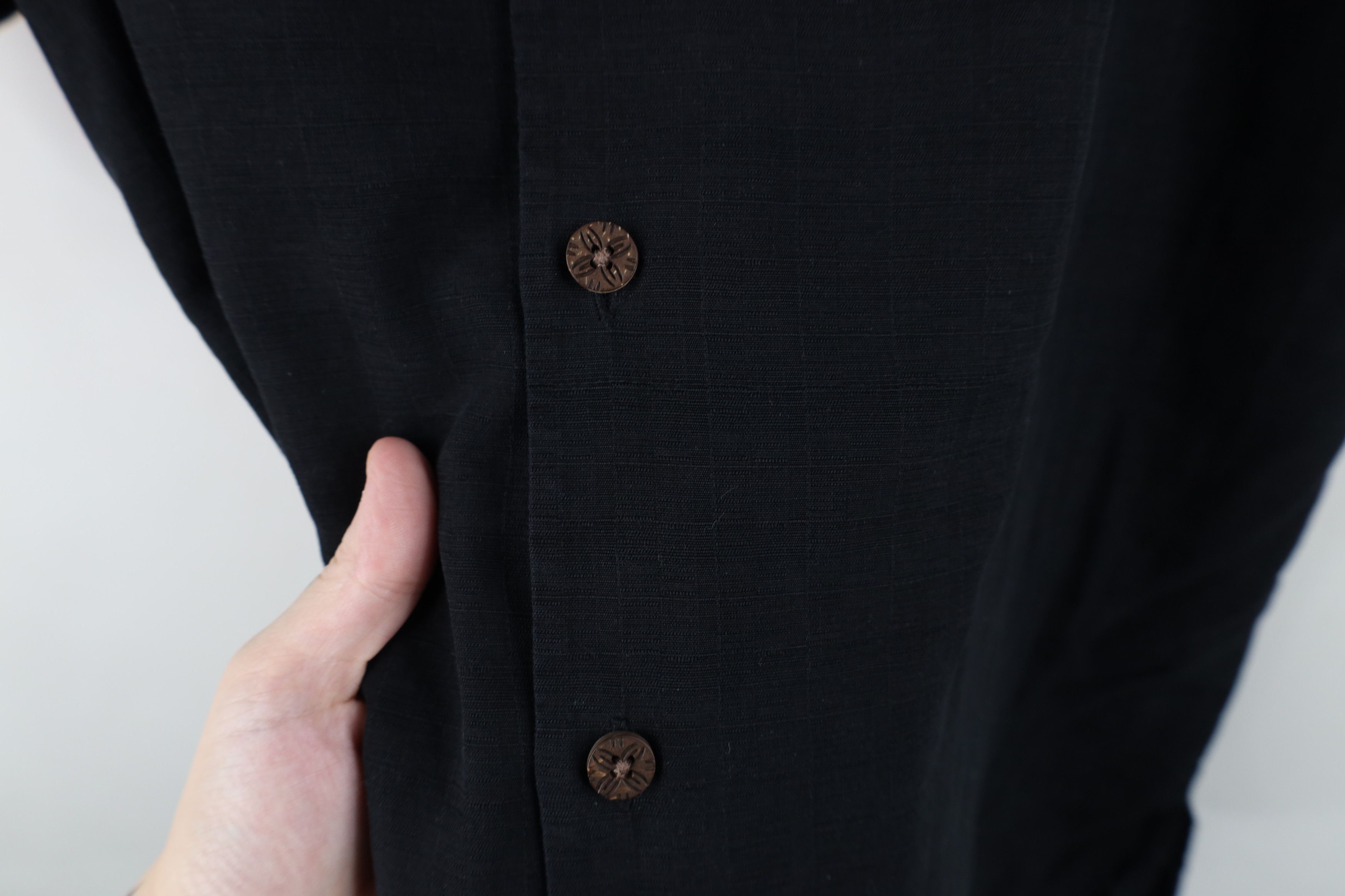Tommy Bahama × Vintage Vintage 90s Tommy Bahama Looped Collar Button Shirt Black Size US XL / EU 56 / 4 - 8 Thumbnail