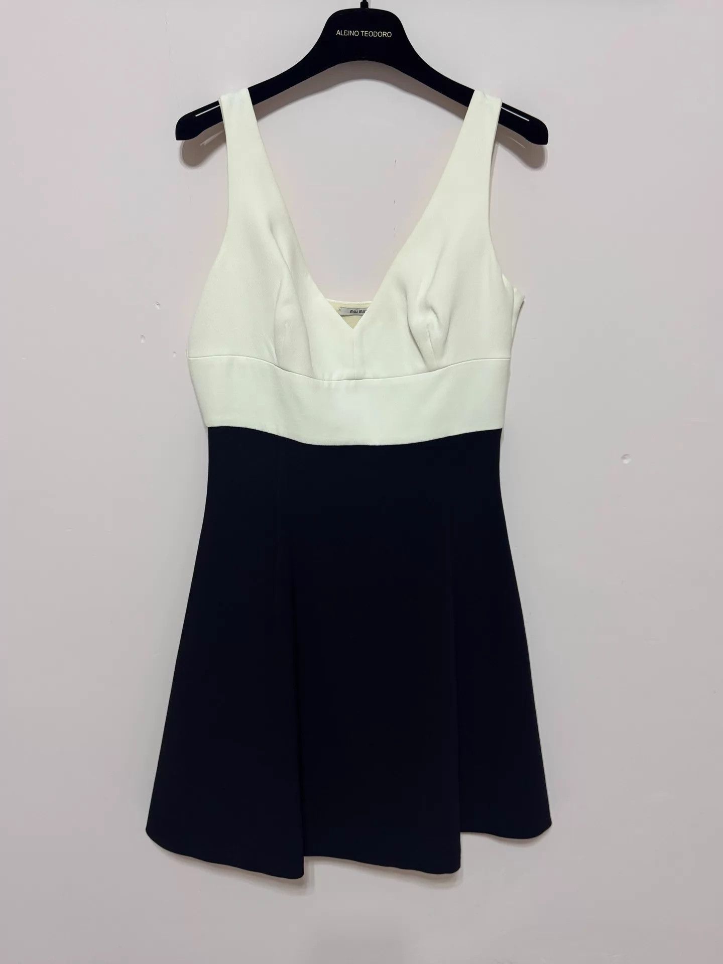 Miu Miu MIU MIU 12SS Black & White Colorblock Dress 40 Size S / US 4 / IT 40 - 1 Thumbnail