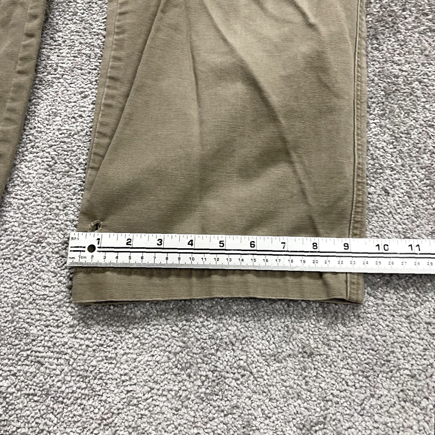 Vintage Columbia Pants Chino Men 38 Brown Straight Leg Flat Front Cotton Casual 38x31 Mens Regular Brown 90s? Size US 38 / EU 54 - 7 Thumbnail