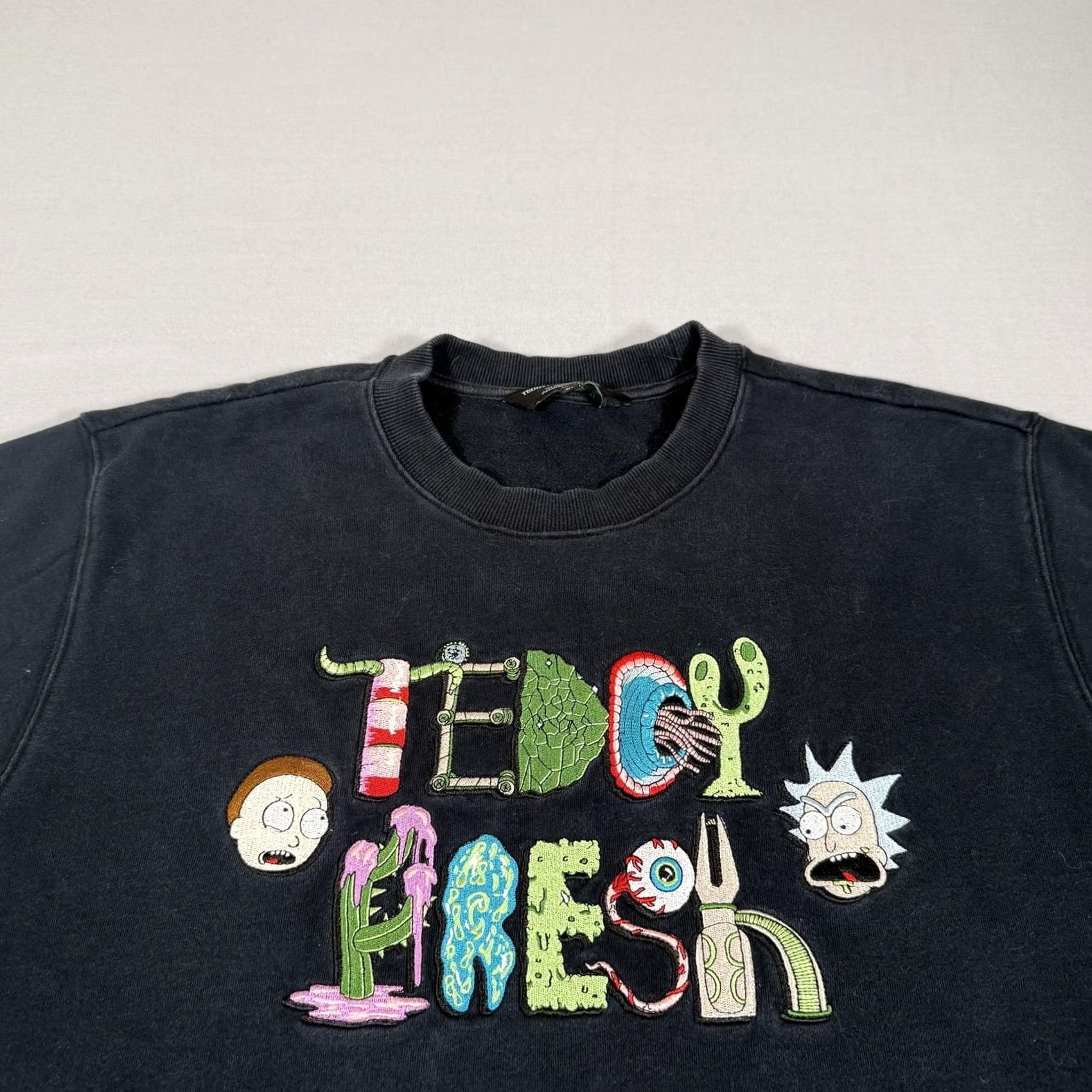 Teddy Fresh Teddy Fresh Rick & Morty Sweatshirt Mens XL Black Crew Neck Graphic Print Pullover Size US XL / EU 56 / 4 - 2 Thumbnail
