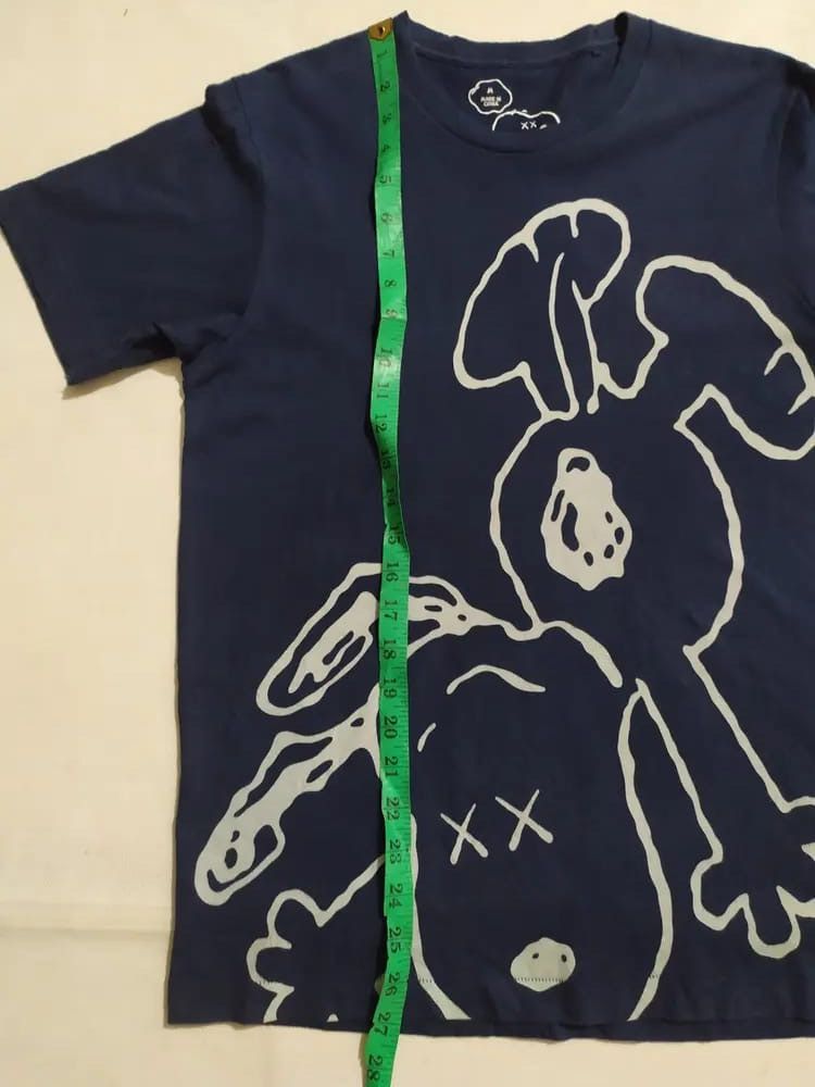 Kaws × Uniqlo Uniqlo x Kaws x Peanuts T-shirt Size US M / EU 48-50 / 2 - 9 Thumbnail