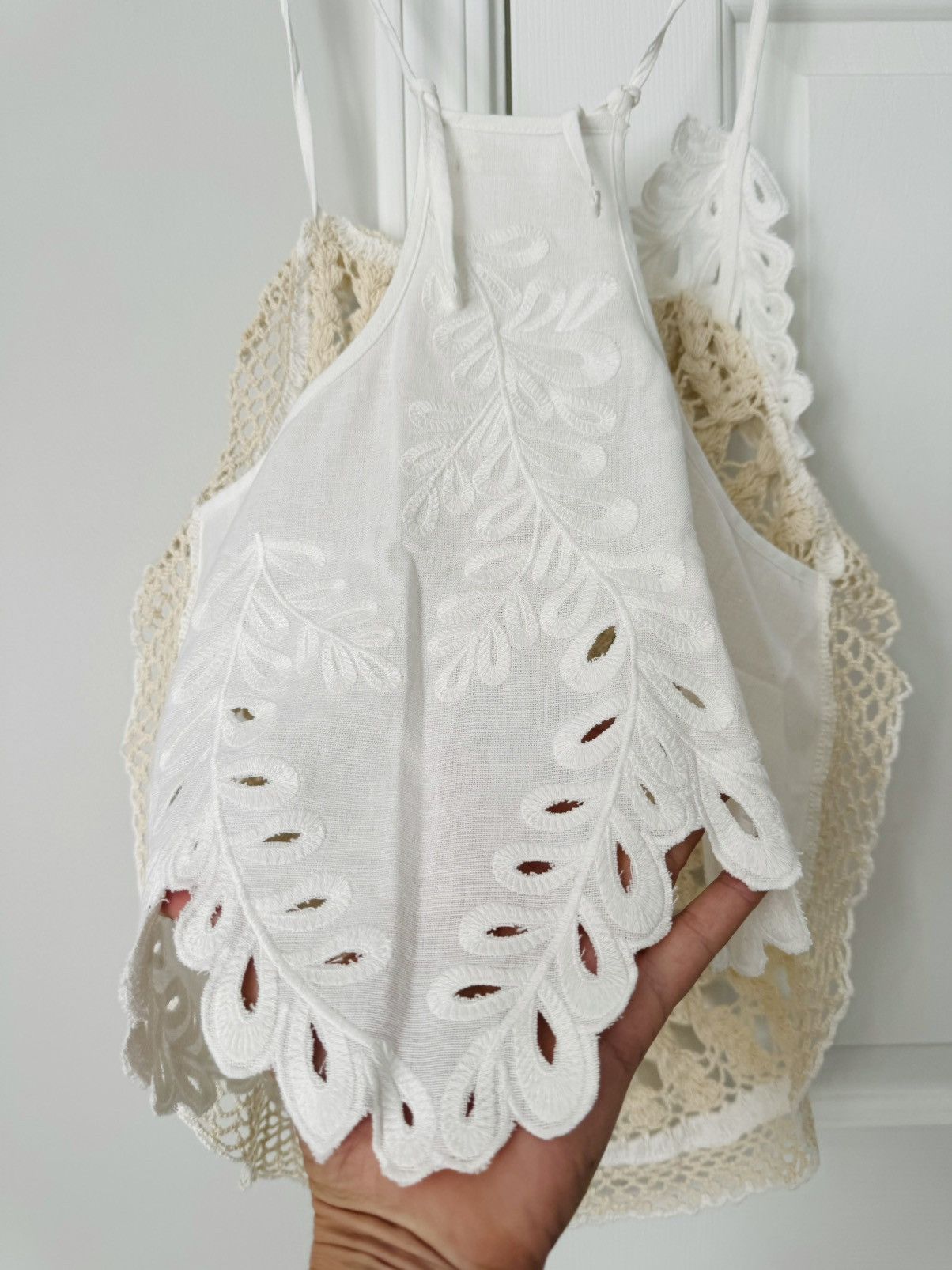 Anthropologie Anthropologie Crochet Embroidered Sweater Tank Top, Size XS Size XS / US 0-2 / IT 36-38 - 9 Thumbnail
