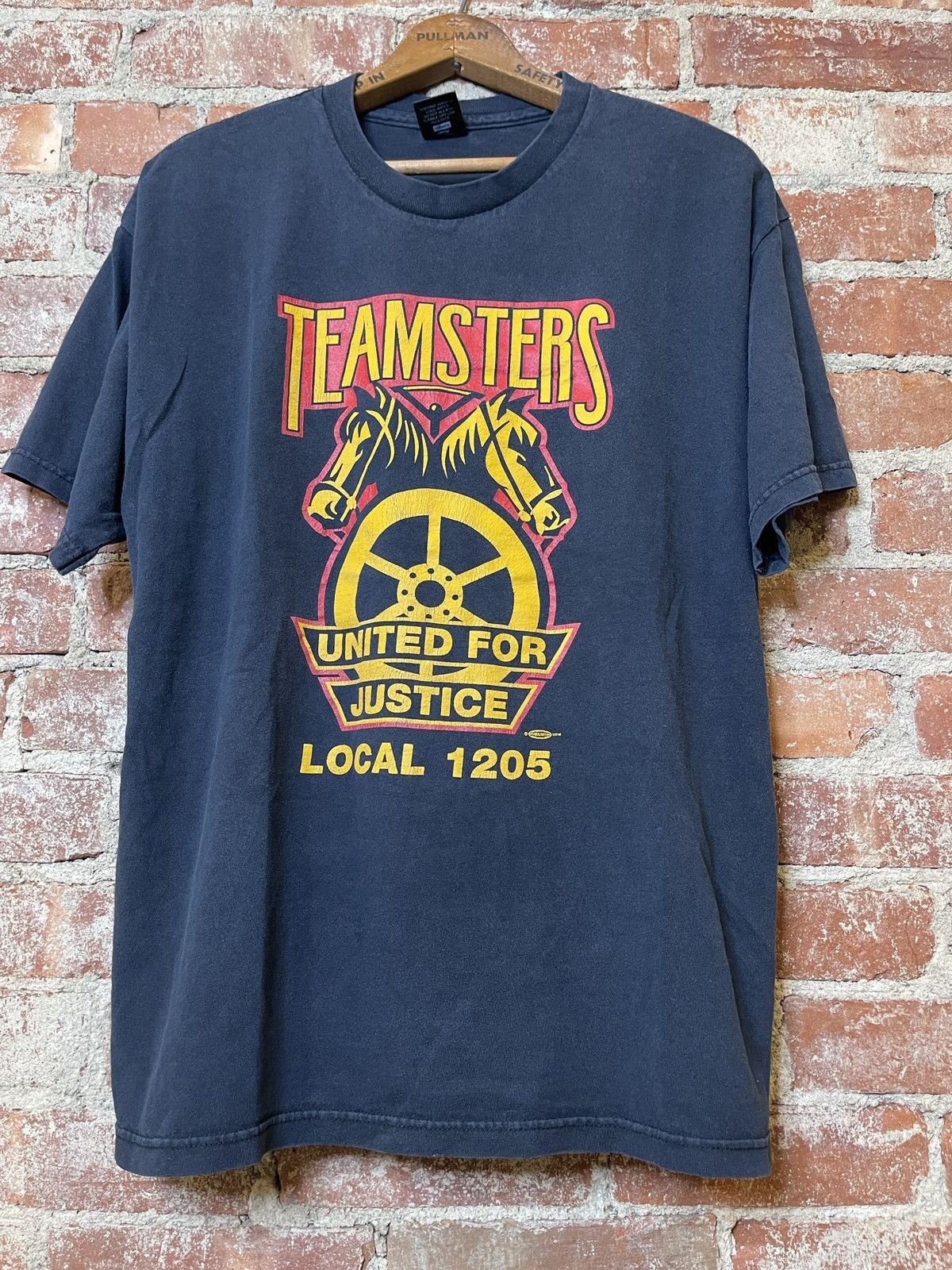 Rap Tees × Vintage Teamsters Jimmy Hoffa Vintage Mafia Mob Sopranos T-Shirt Size US L / EU 52-54 / 3 - 1 Thumbnail