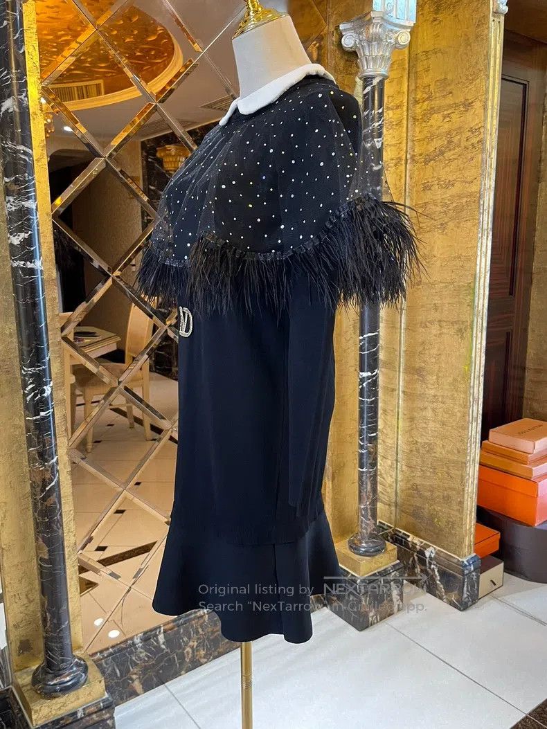 Valentino Valentino Heavy Engineering Crystal Big Vlogo Feather Cloa Size M / US 6-8 / IT 42-44 - 3 Thumbnail