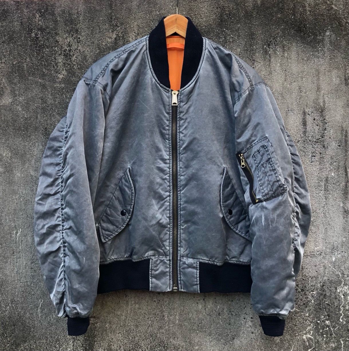 Vintage Vintage Sun Faded Flyers Man Intermediate Ma-1 Bomber Jacket Size US L / EU 52-54 / 3 - 4 Thumbnail