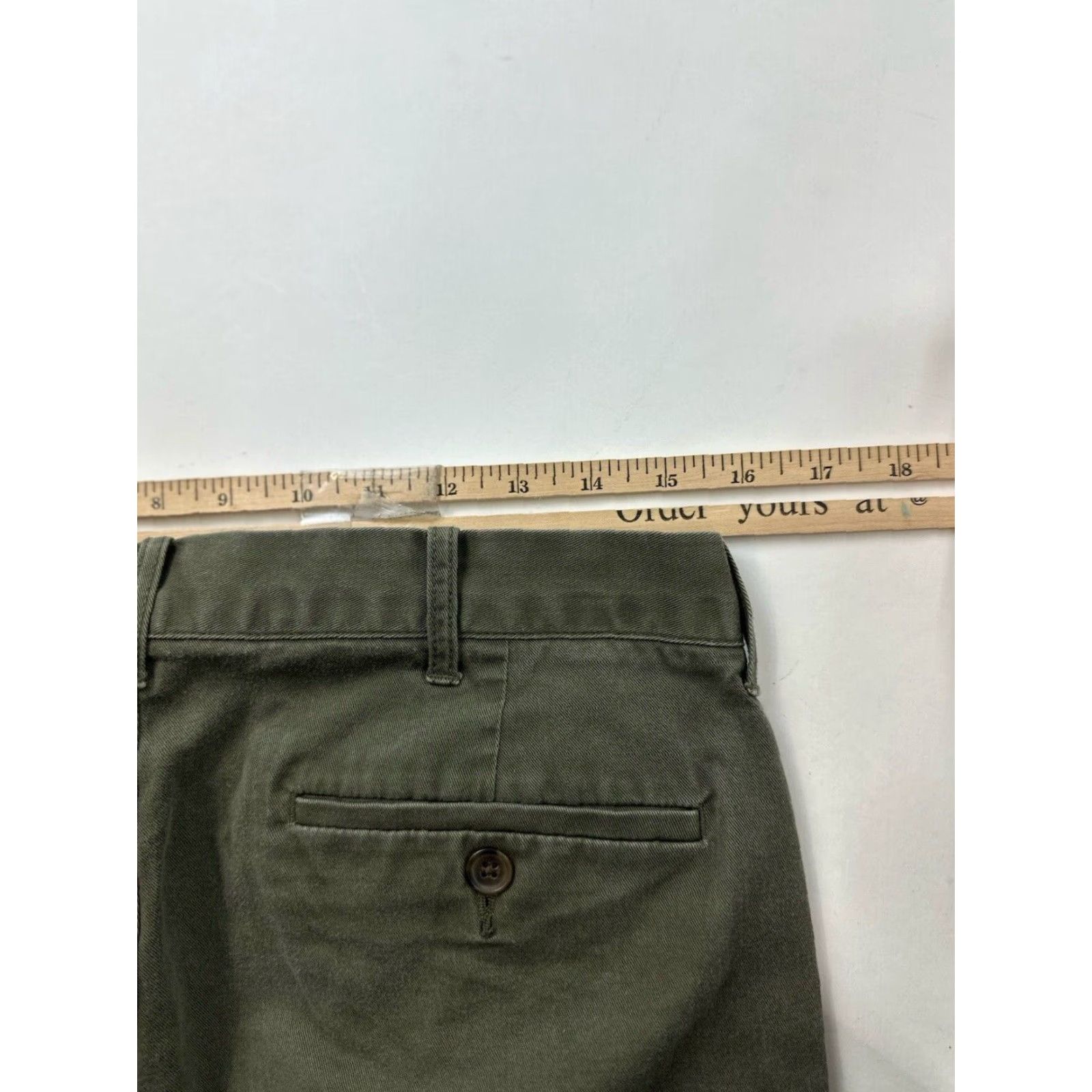 J.Crew J.Crew Pants Men’s 32 Slim Chino Flex Flat Front Green Twill Pockets Straight Inseam 31 Size US 32 / EU 48 - 8 Thumbnail