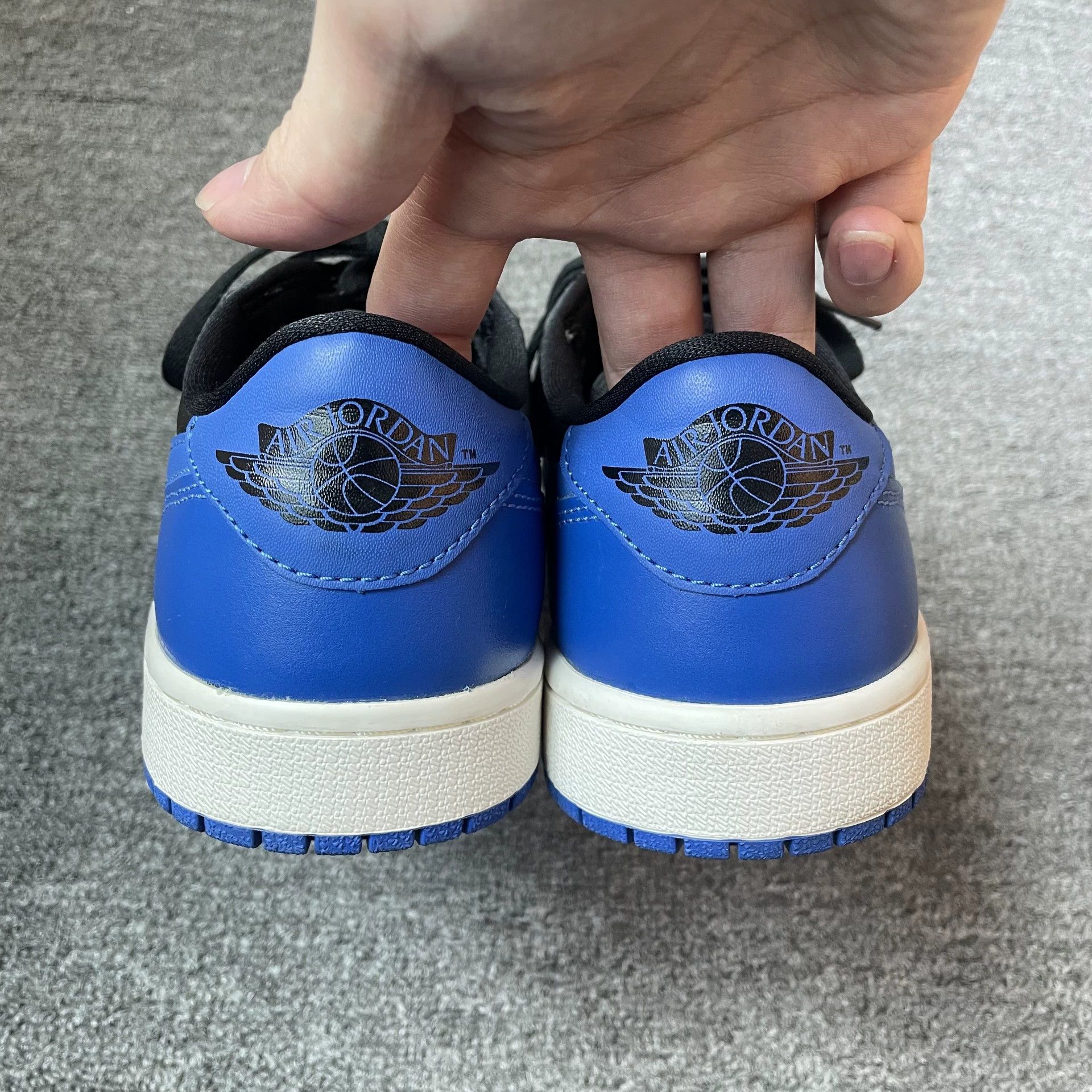 Nike Air Jordan 1 Retro Low Royal Blue Black 43 99N (NB) Size US 10 / EU 43 - 4 Thumbnail