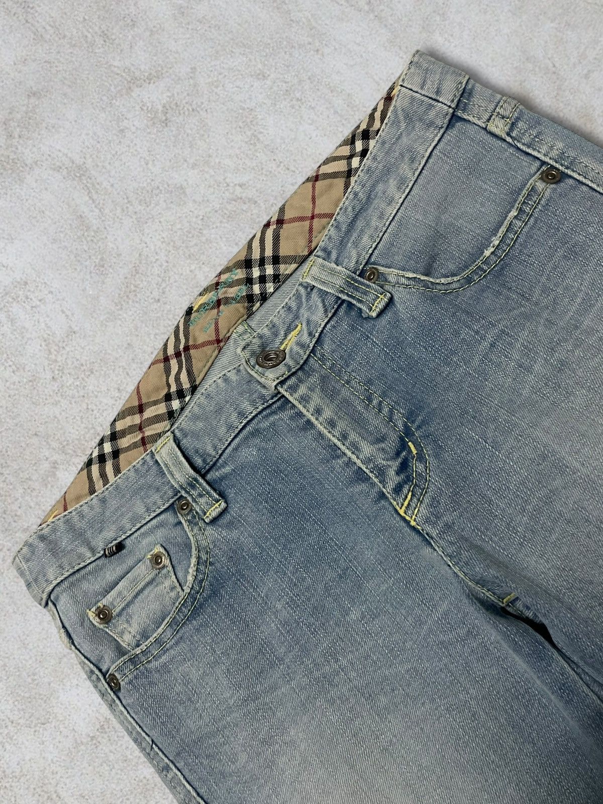 Burberry Nova Check Linen Knee Short Jeans Y2K Style