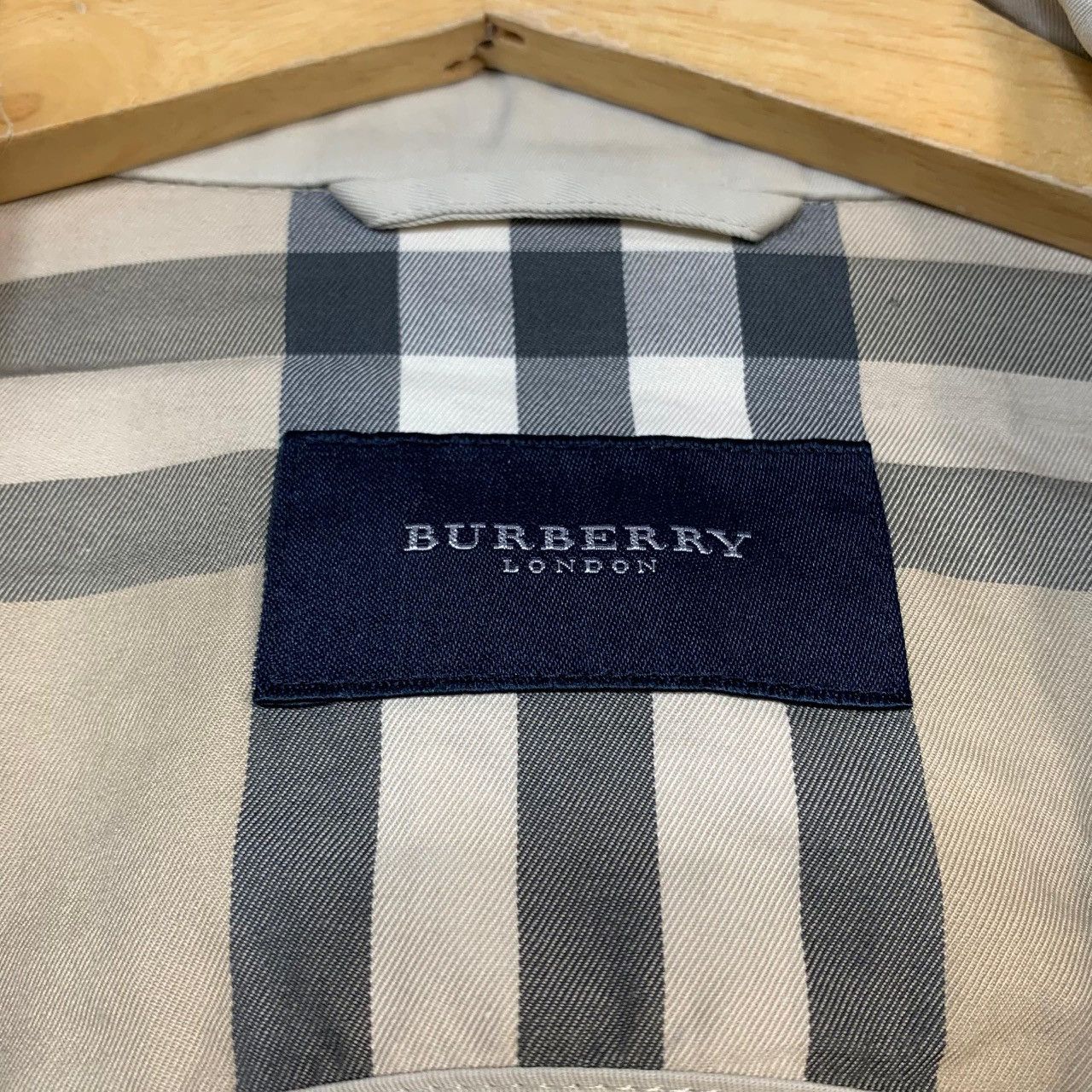Burberry Burberry London Men's Field Jacket Nova Check Lining Size US XL / EU 56 / 4 - 14 Thumbnail