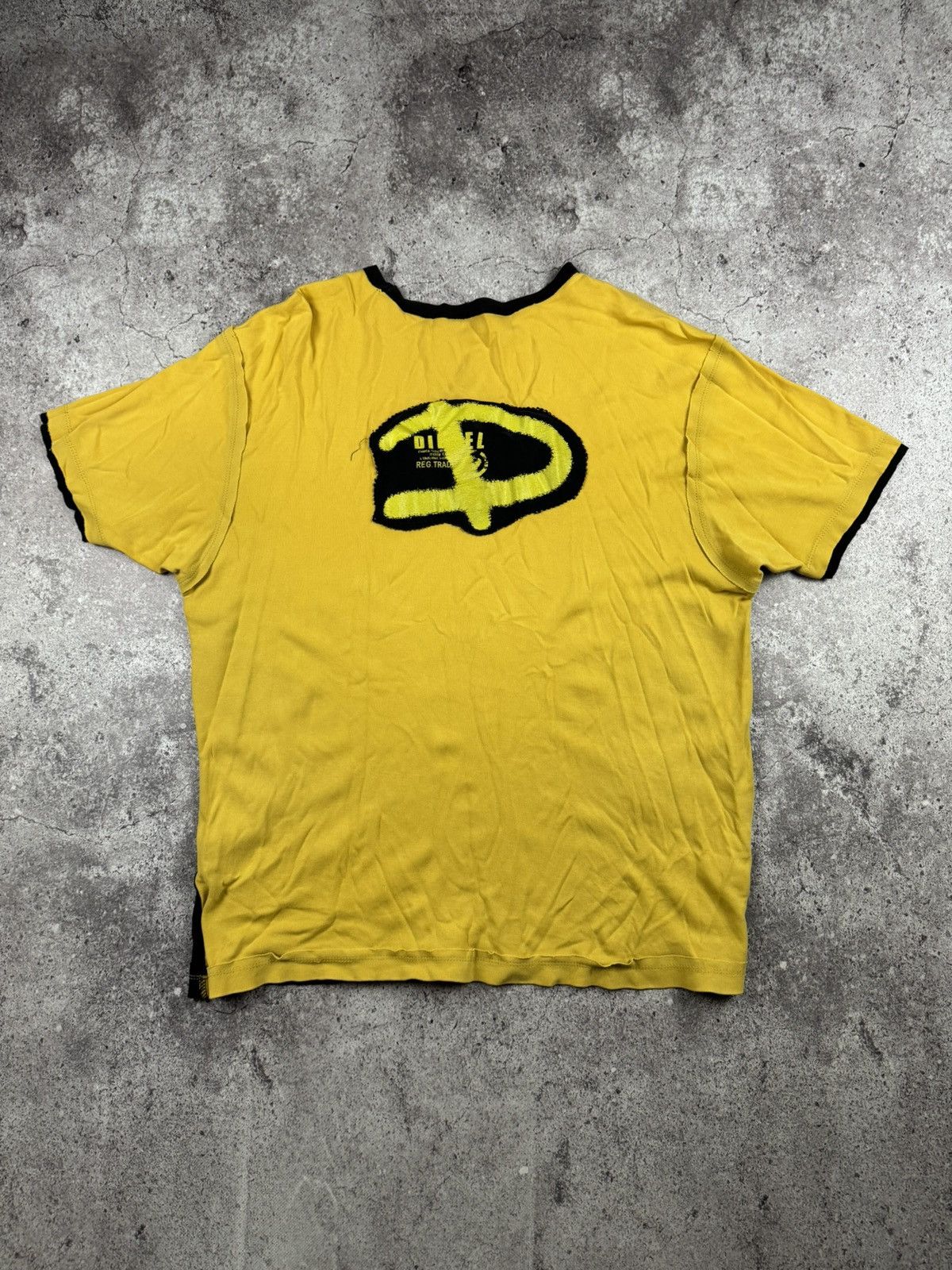 Diesel Diesel Vintage Distressed T-Shirt Big Logo Y2K Japanesse Size US L / EU 52-54 / 3 - 1 Thumbnail