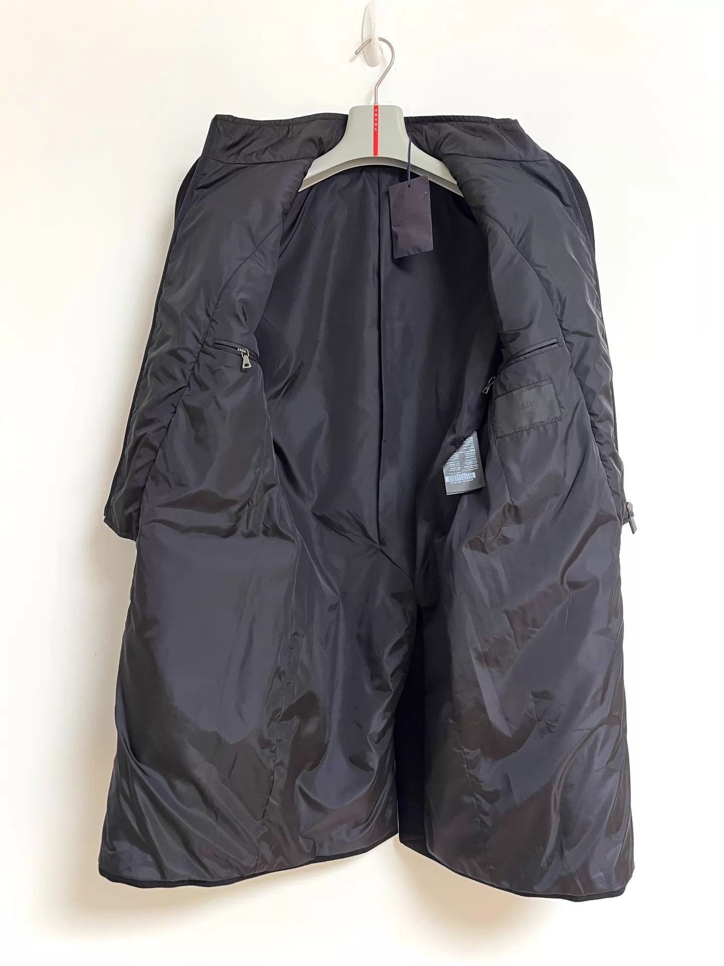 Prada Prada Two-Piece Cashmere Coat 48 New With Tags Size US M / EU 48-50 / 2 - 4 Thumbnail