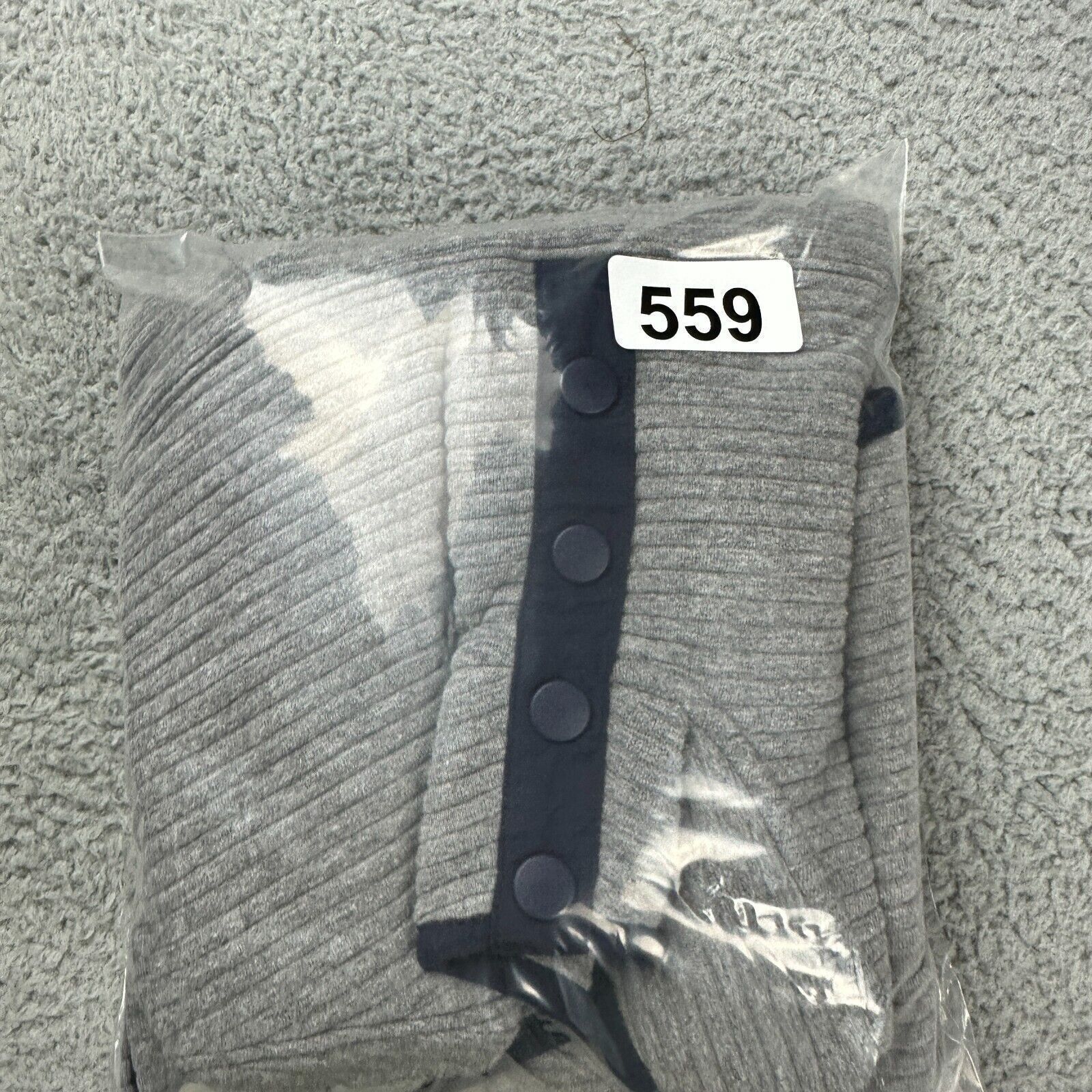 Other Gerry Adult Front Pocket Outdoor Pullover Casual Sweatshirt Size US M / EU 48-50 / 2 - 8 Thumbnail