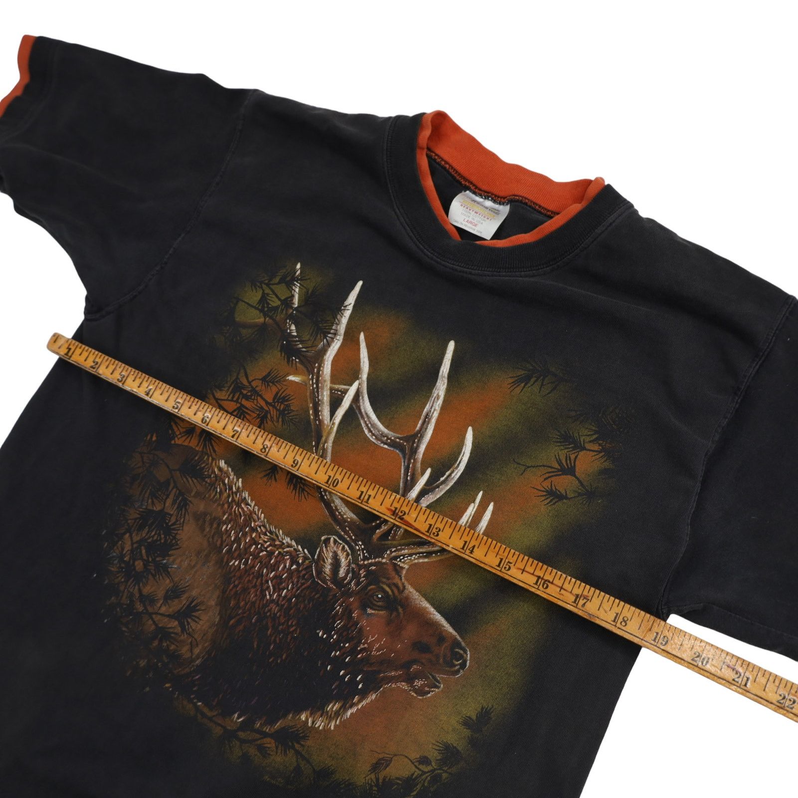 Vintage Vintage 90s Elk Graphic T Shirt Size US L / EU 52-54 / 3 - 9 Thumbnail