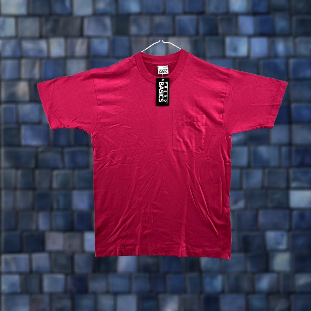 Pinko VTG 90s Pink Pocket T Shirt USA Made Large NEW w/Tag Size US L / EU 52-54 / 3 - 1 Thumbnail