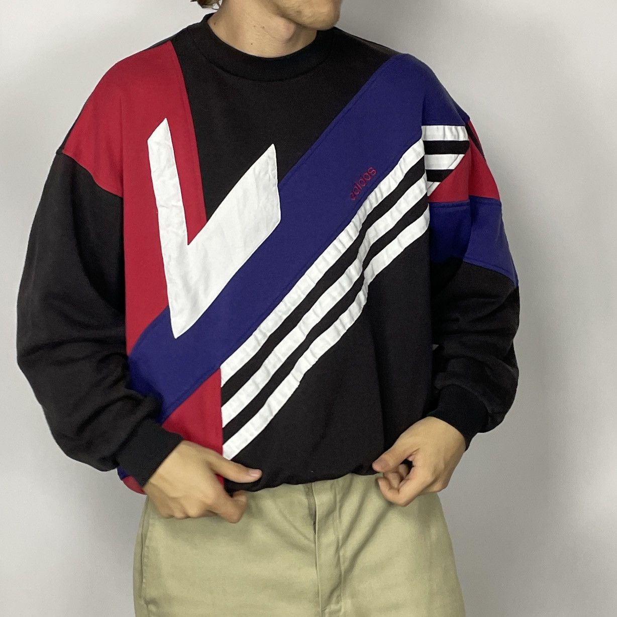 Adidas × Vintage 💥Vintage💥Adidas Originals Sweatshirt Faded Three Striped Size US L / EU 52-54 / 3 - 1 Thumbnail