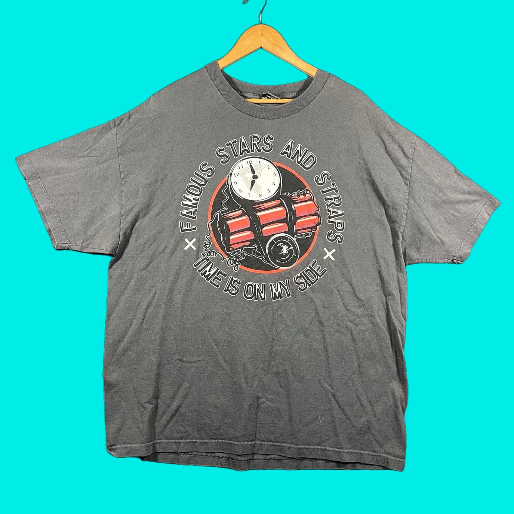 Barker Famous Stars & Straps Mens T-Shirt 2XL Vtg Y2K Grunge Band Rock 90s Size US XXL / EU 58 / 5 - 1 Thumbnail