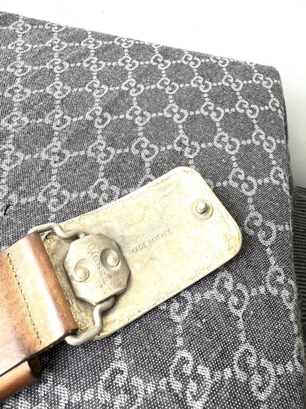 Diesel Y2K Vintage Diesel Leather Belt Big Metal Badge Size ONE SIZE - 7 Thumbnail