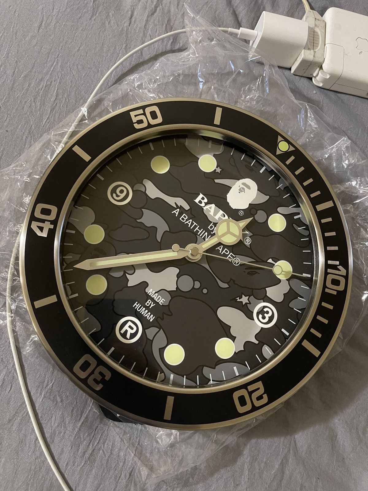 image of Bapex Wall Clock in Black, Men's