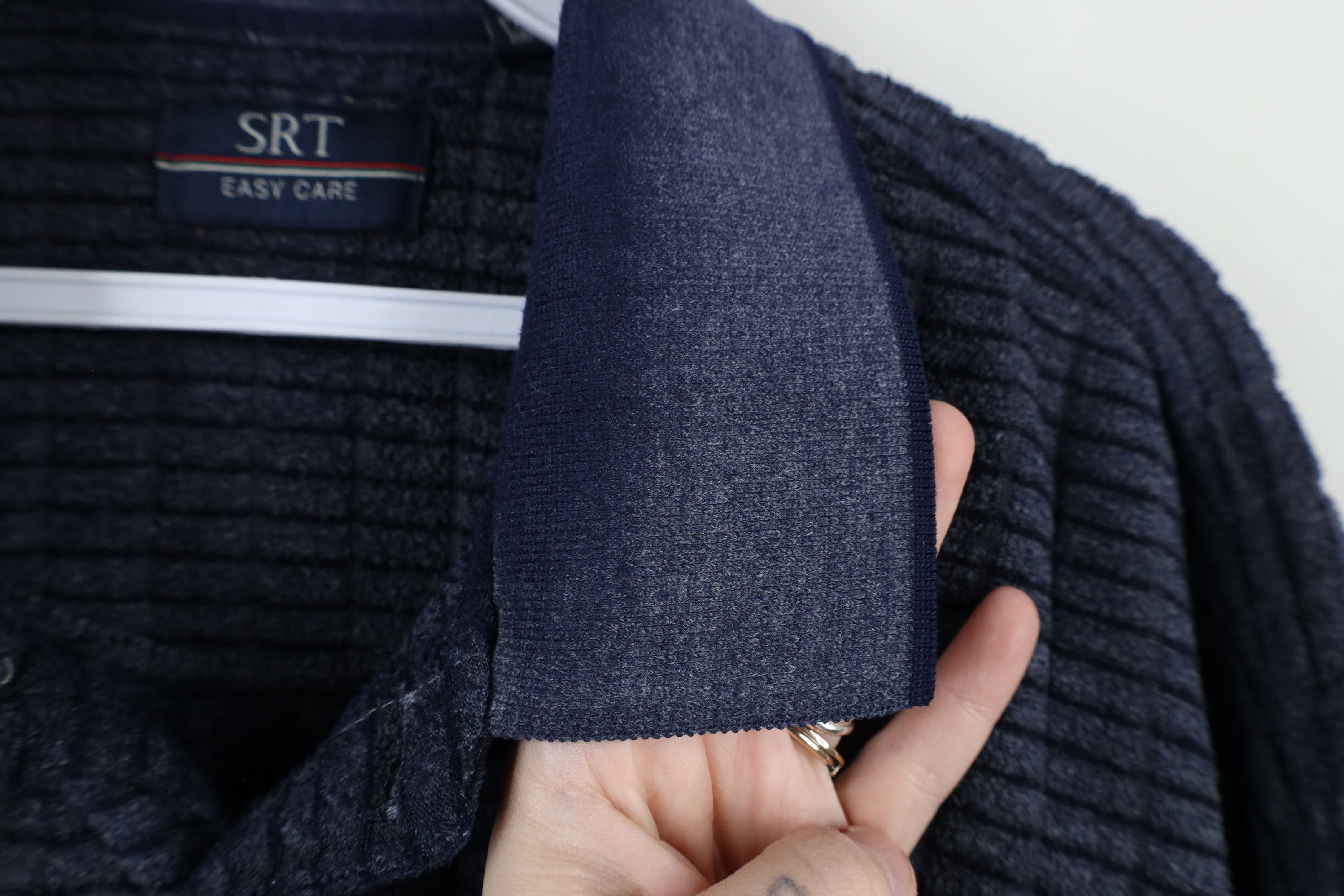 Vintage Vintage 90s Streetwear Textured Fleece Collared Sweatshirt Size US XL / EU 56 / 4 - 8 Thumbnail