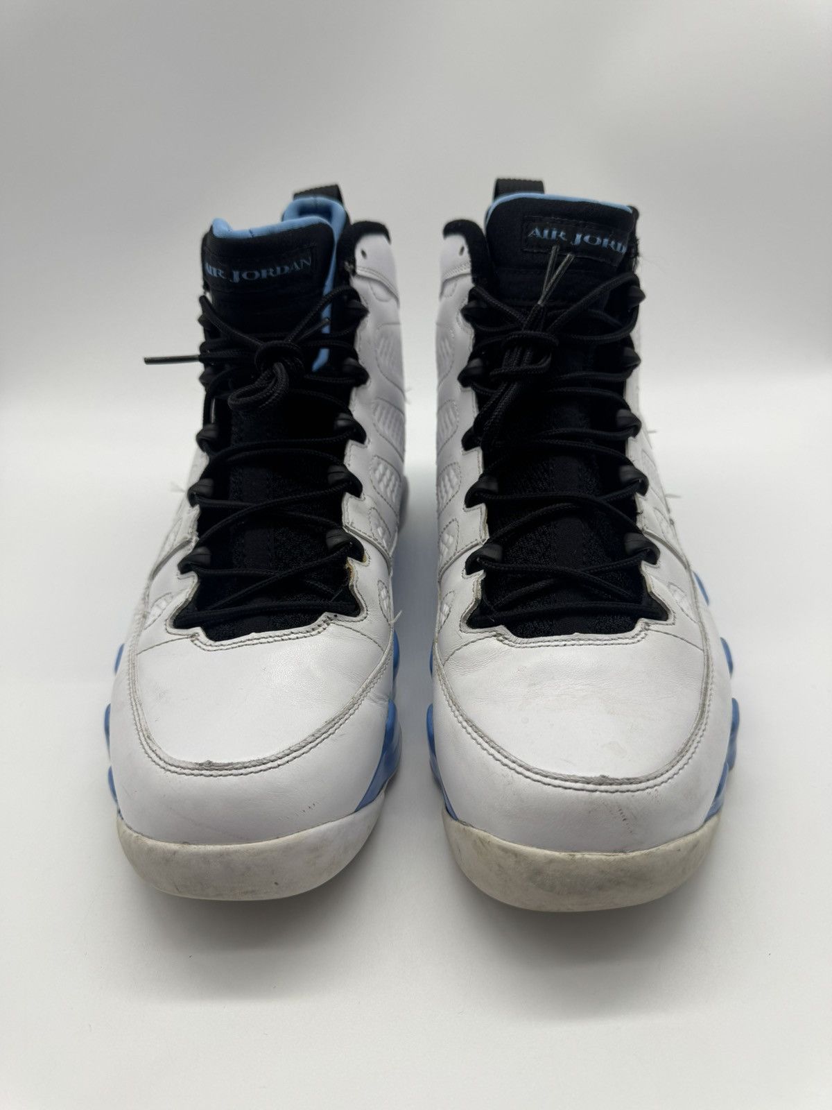 Jordan Brand × Nike Nike Air Jordan 9 Retro Powder Blue University UNC Men’s 9.5 Size US 9.5 / EU 42-43 - 4 Thumbnail