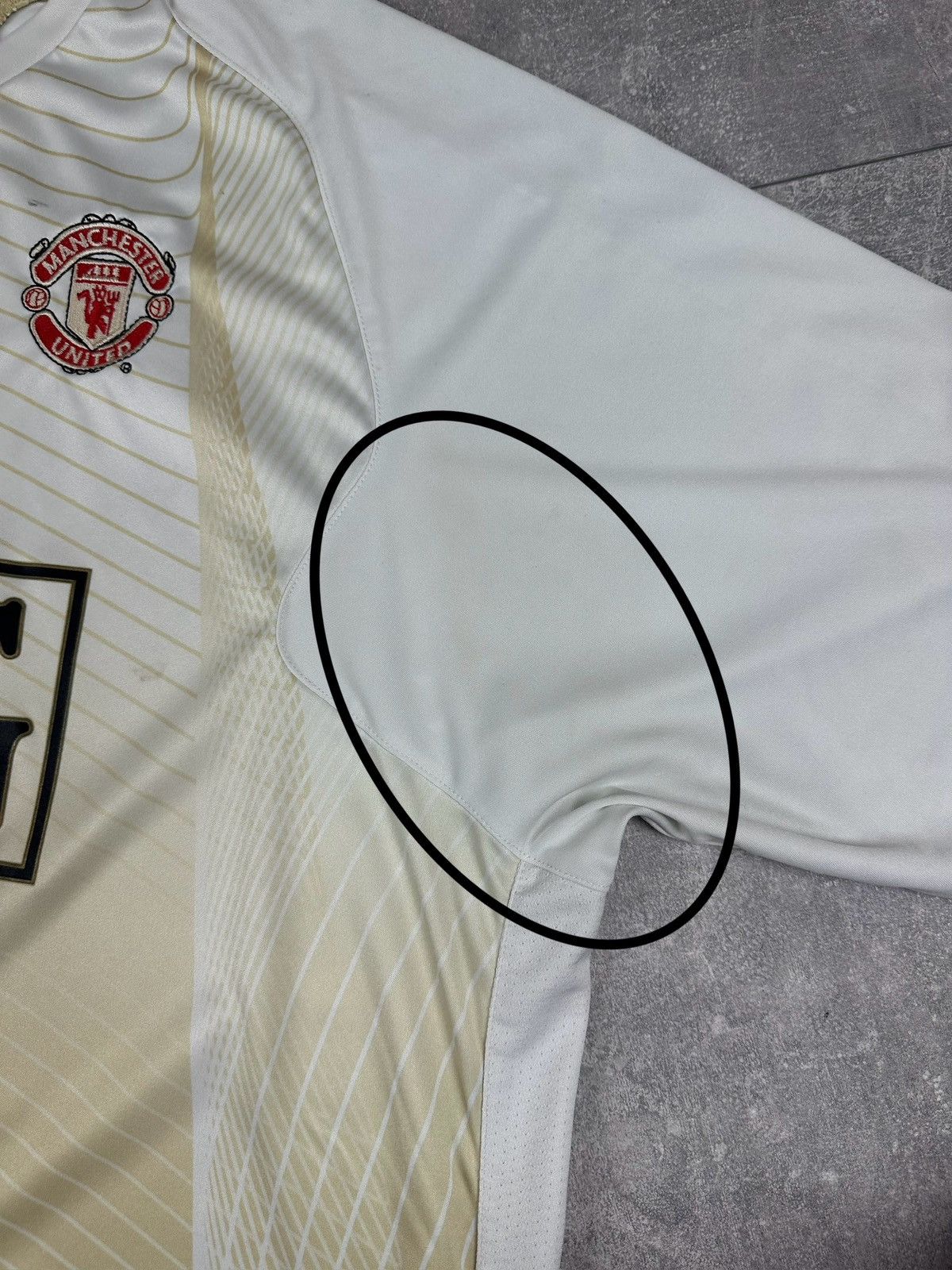 Nike Nike Manchester United 2007/08 Training Total 90 Jersey Size US L / EU 52-54 / 3 - 15 Thumbnail