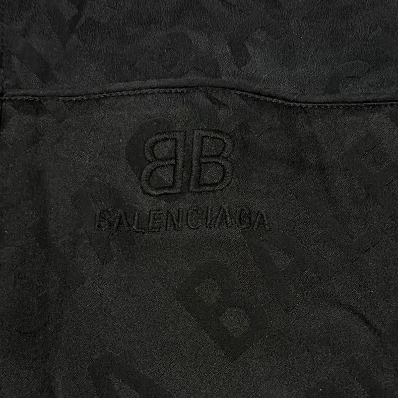 Balenciaga Balenciaga Dark Pattern Bulletproof Full Print Jacket Size XXS / US 00 / IT 34 - 3 Thumbnail