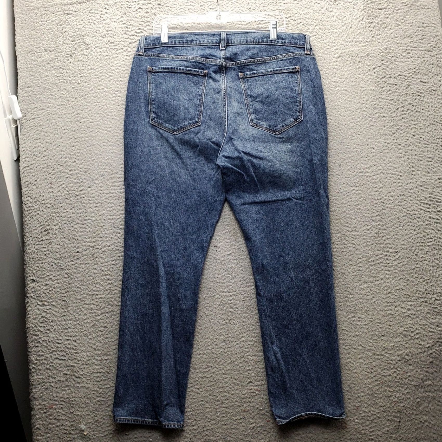 Old Navy Old Navy Womens 14 Blue Denim Mid Rise Boyfriend Jeans - Regular Fit, 5-Pocket, 27 Inseam, Streetwear Style Size 36" / US 14 / IT 50 - 2 Thumbnail
